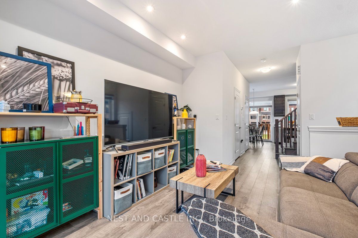 61 Soho Street 96, Hamilton, ON L8J 0M6 photo 3