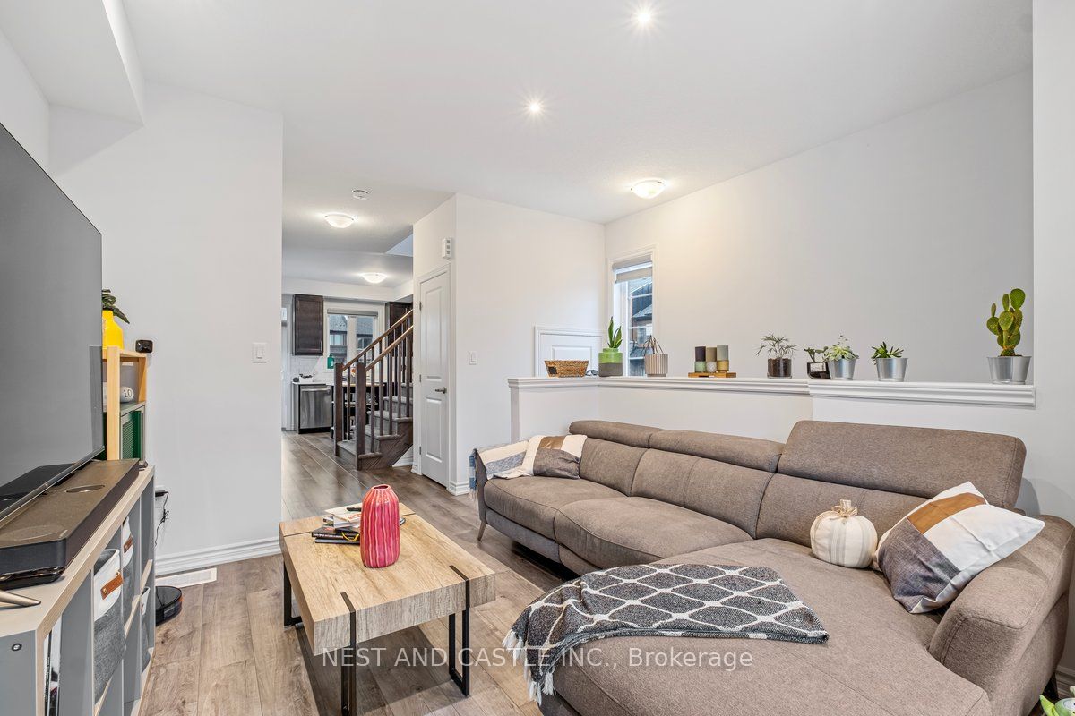 61 Soho Street 96, Hamilton, ON L8J 0M6 photo 4