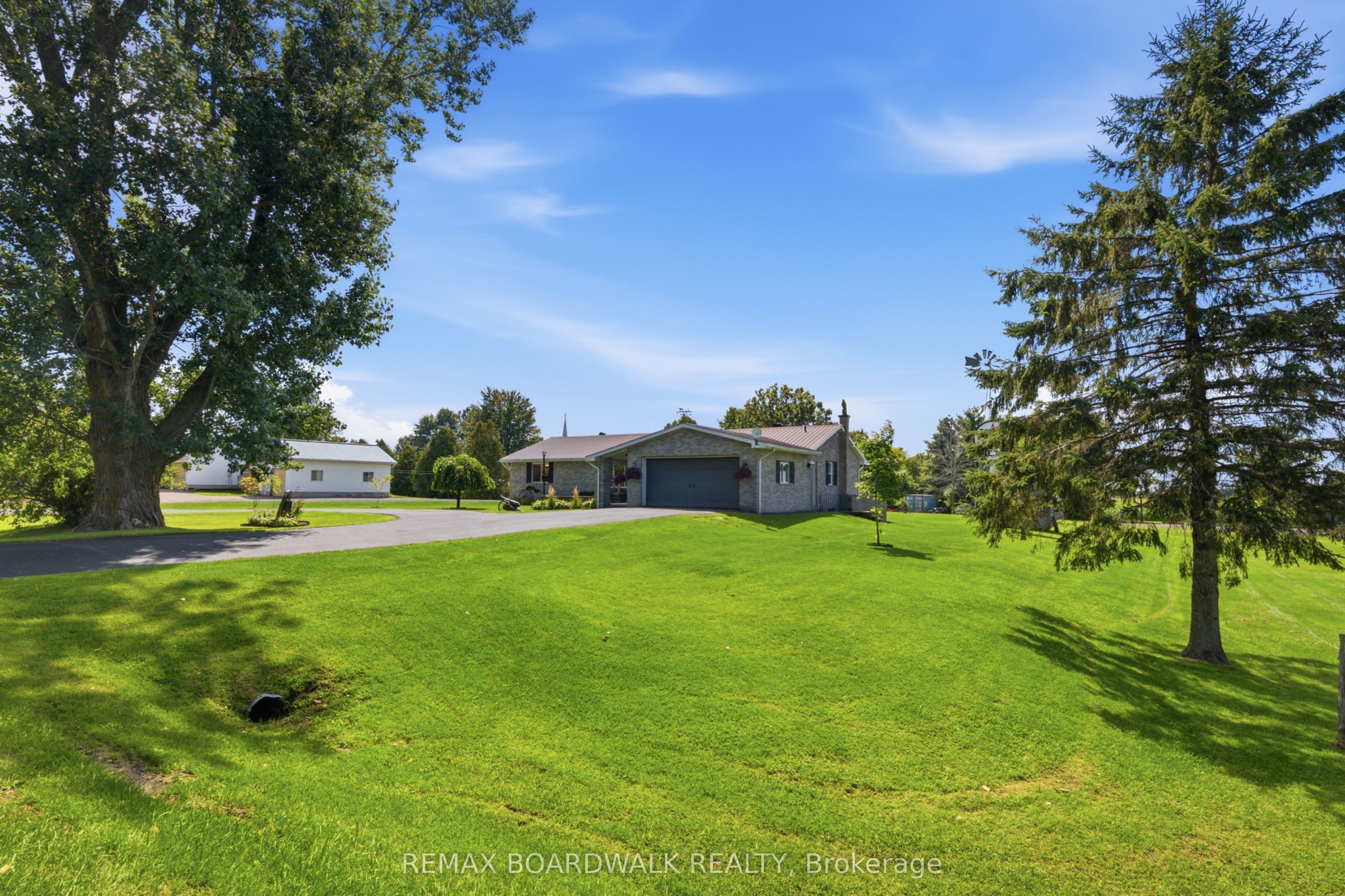7014 County Rd 22 Road, Edwardsburgh/Cardinal, ON K0E 1X0 photo 3
