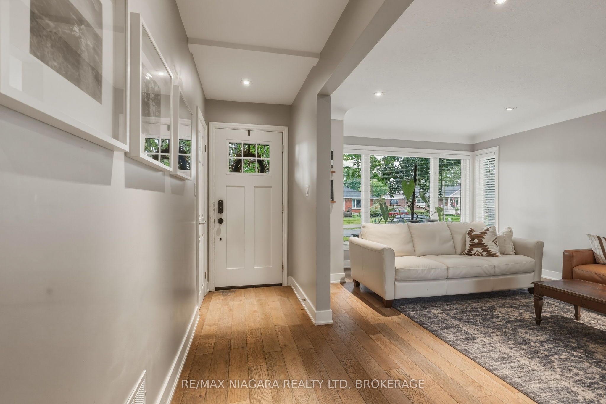 9 Youngblut Avenue, St. Catharines, ON L2N 1M9 photo 3