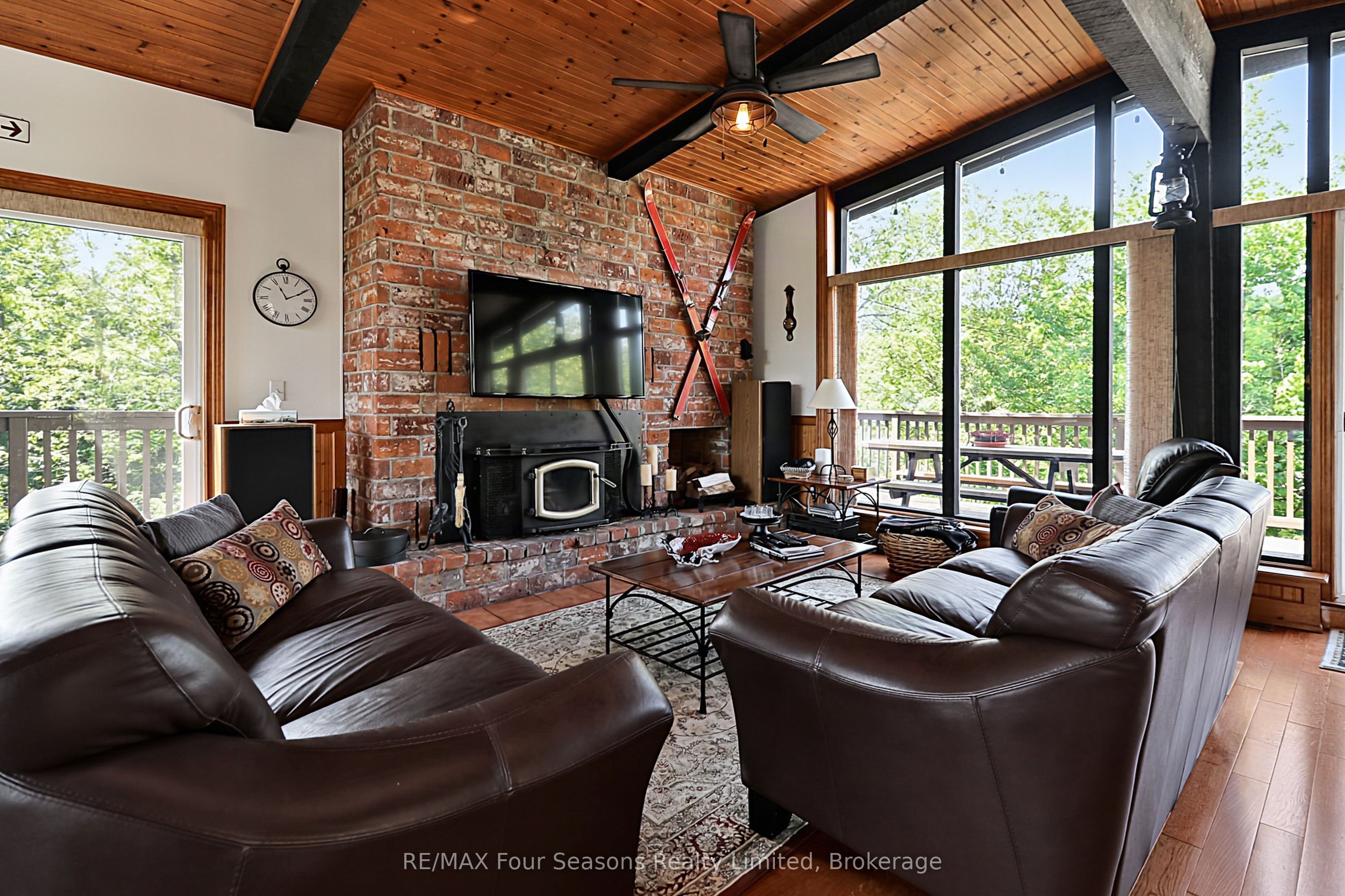 121 Birch View Trail, Blue Mountains, ON L9Y 0M1 photo 2