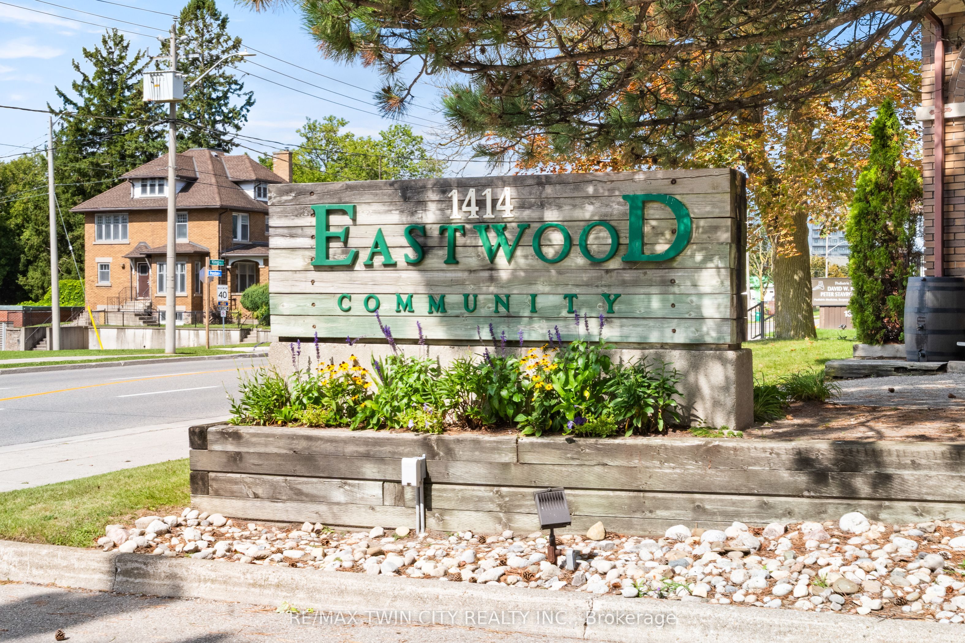 1414 King Street E 207, Kitchener, ON N2G 4T8