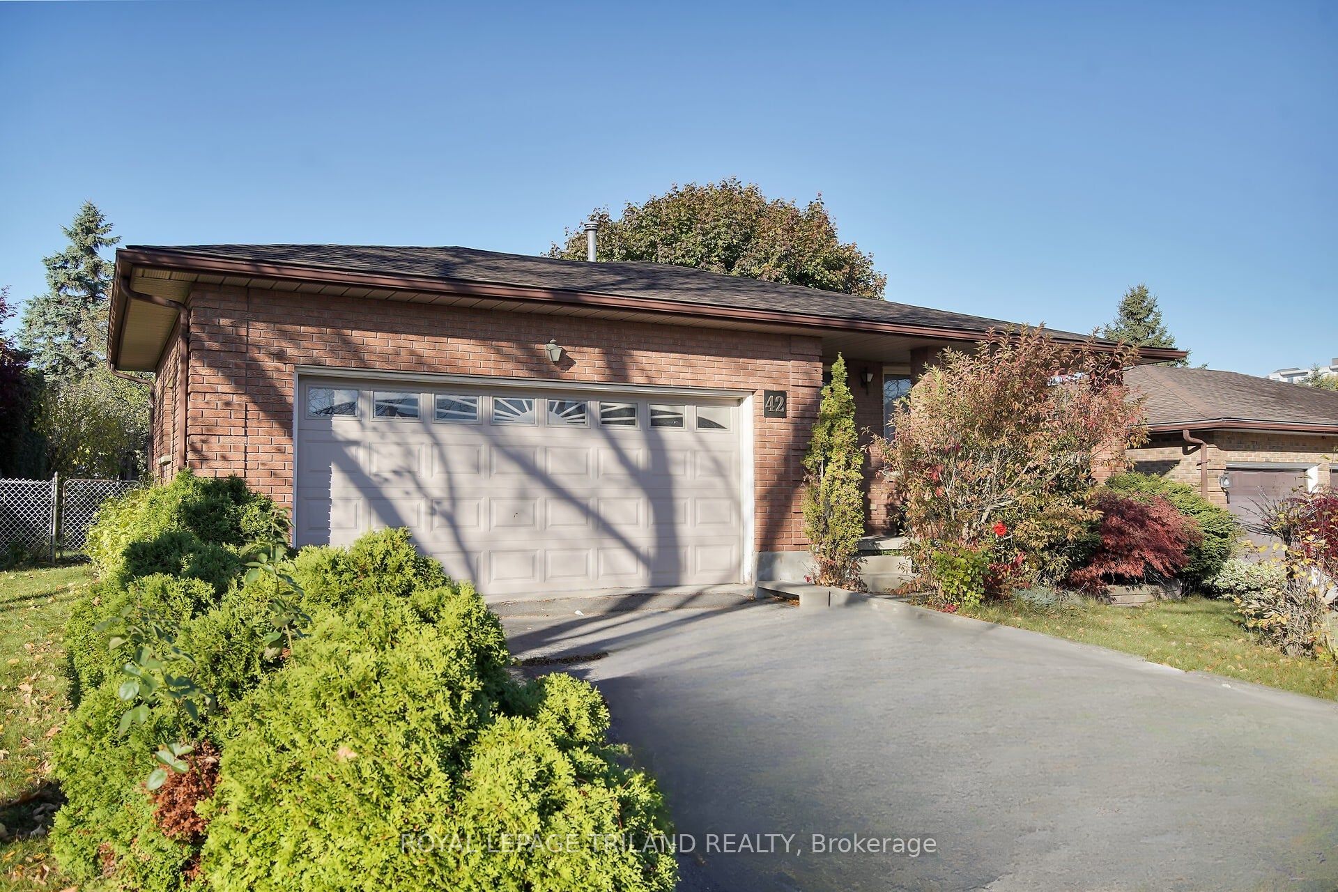 42 Applegreen Grove, London South, ON N6J 4K4 photo 2