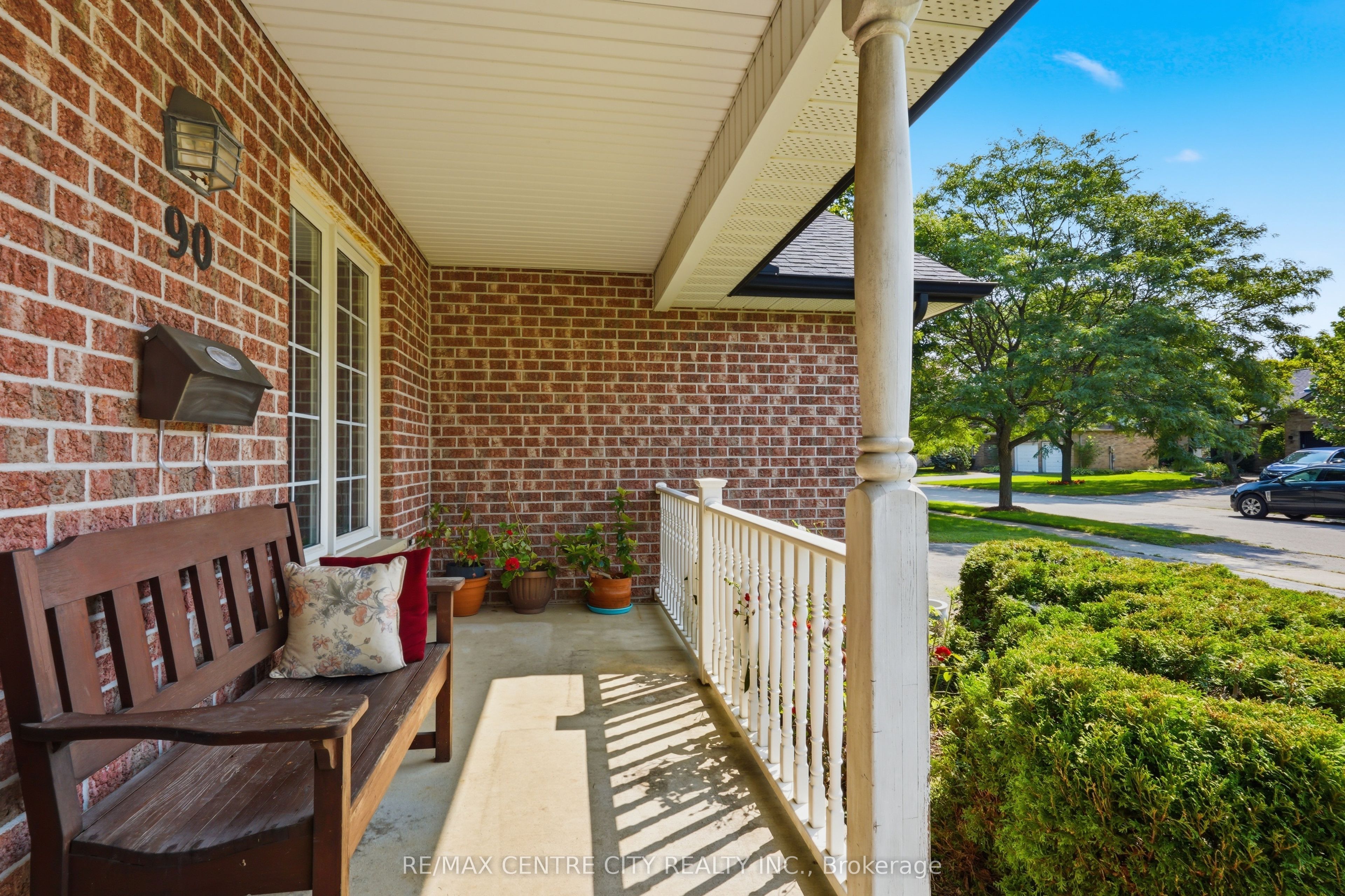 90 Moraine Crescent, London North, ON N6G 4Z1 photo 4
