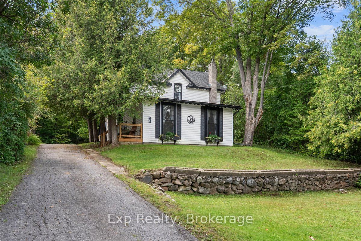 26 Sherbourne Street N, Bancroft, ON K0L 1C0 photo 2
