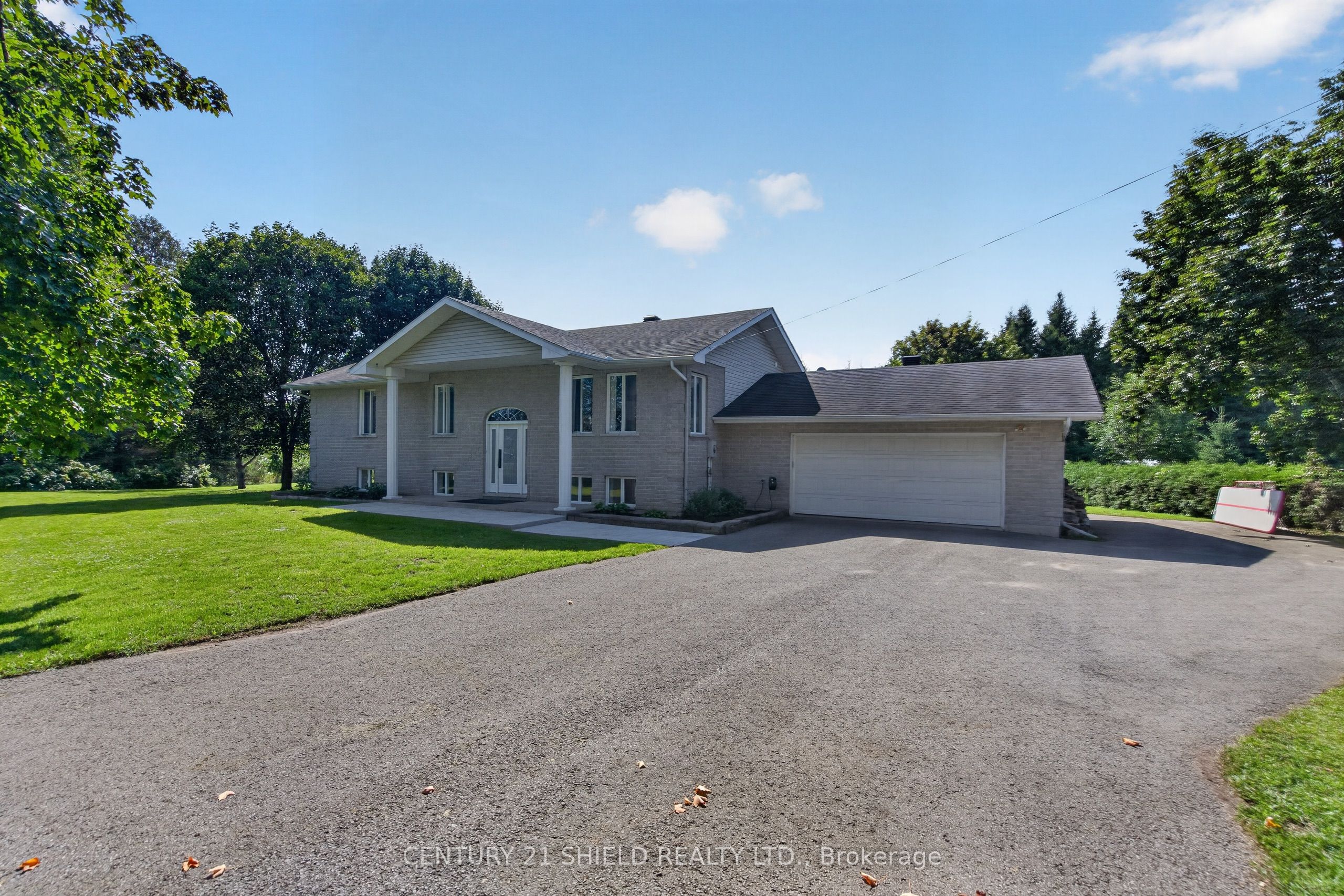 17070 Speer Road, South Stormont, ON K0C 1P0