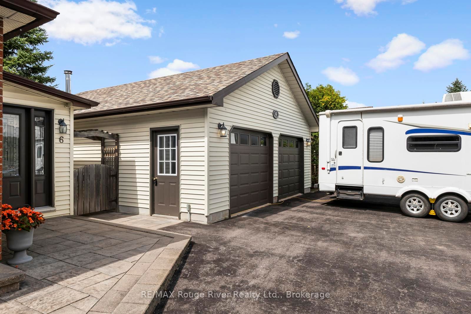 6 Hamilton Drive, Kawartha Lakes, ON L0A 1A0 photo 5
