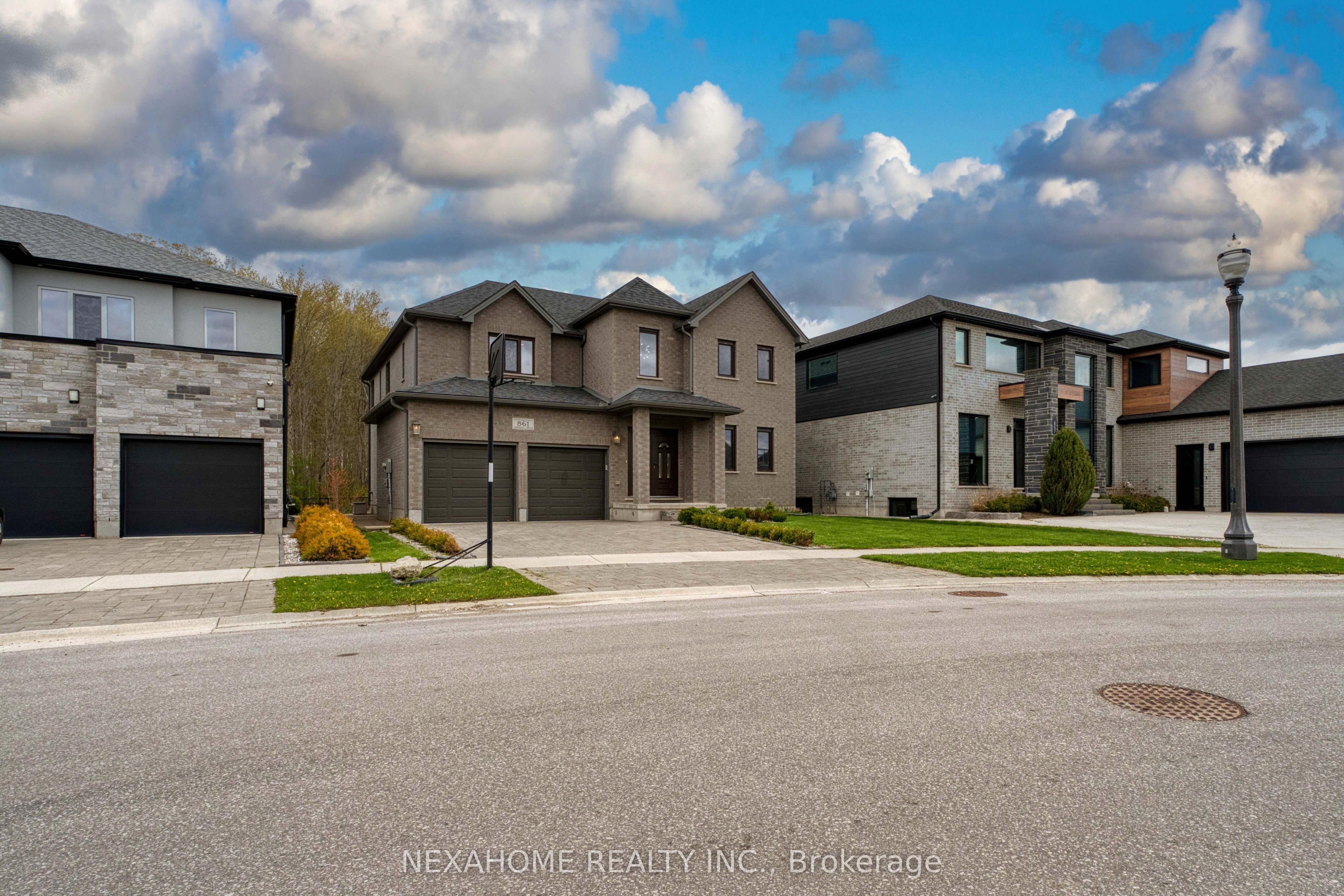 861 Zaifman Circle, London North, ON N5X 0M9 photo 2