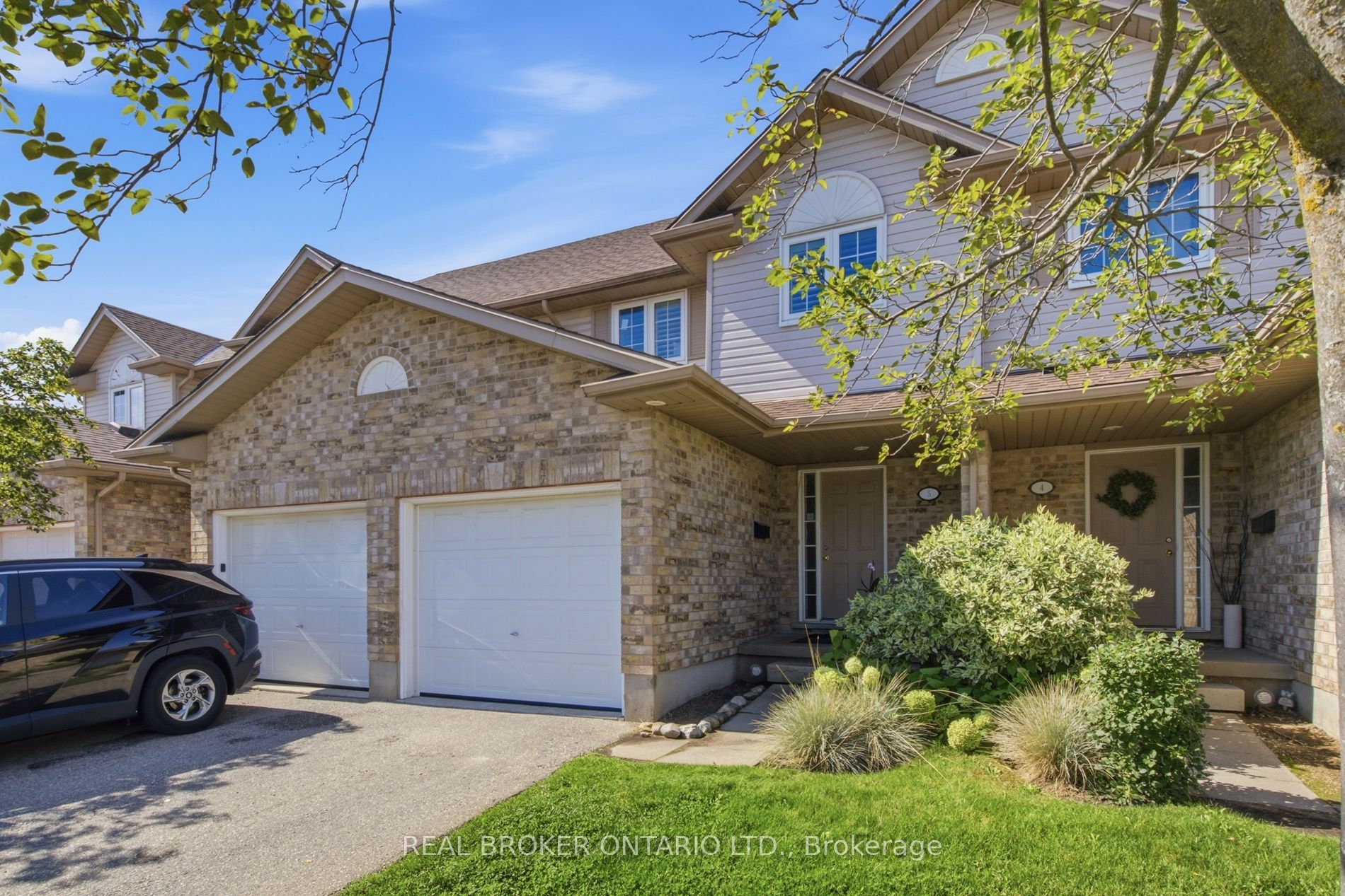 31 Schroder Crescent 5, Guelph, ON N1E 7M6 photo 4