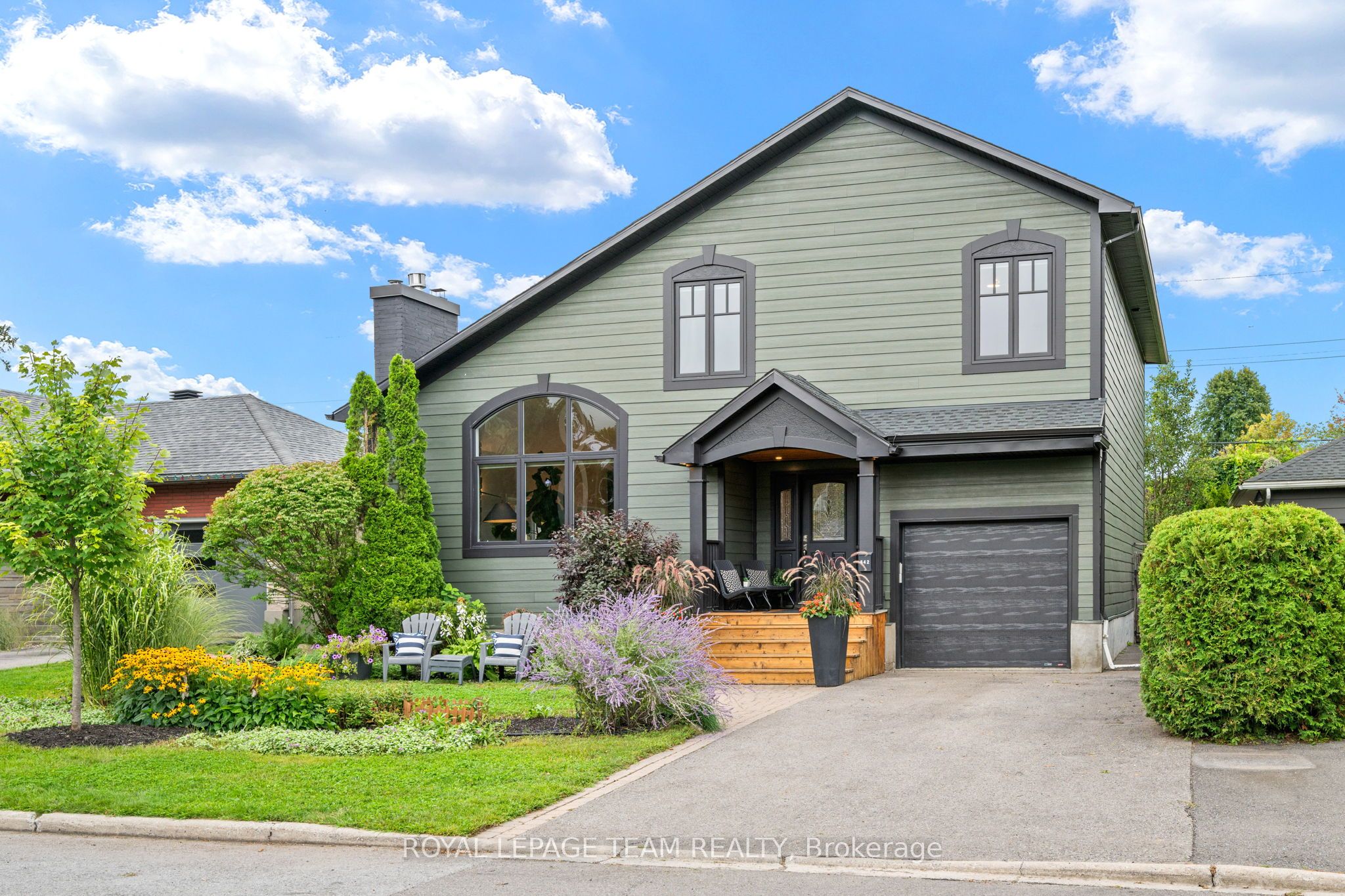 642 Tillbury Avenue W, Carlingwood - Westboro and Area, ON K2A 1A1
