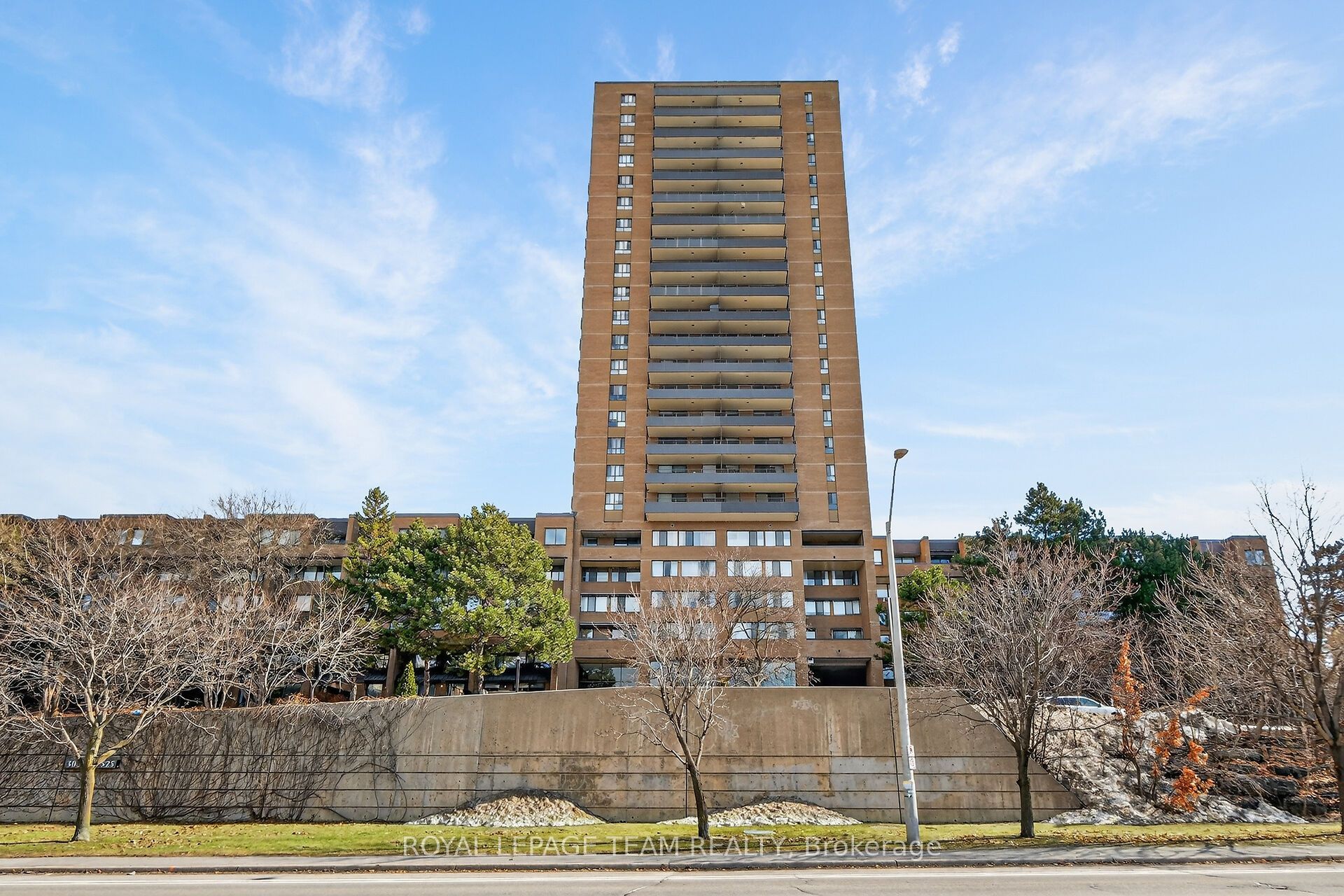 515 St Laurent Boulevard 1809, Manor Park - Cardinal Glen and Area, ON K1K 3X5