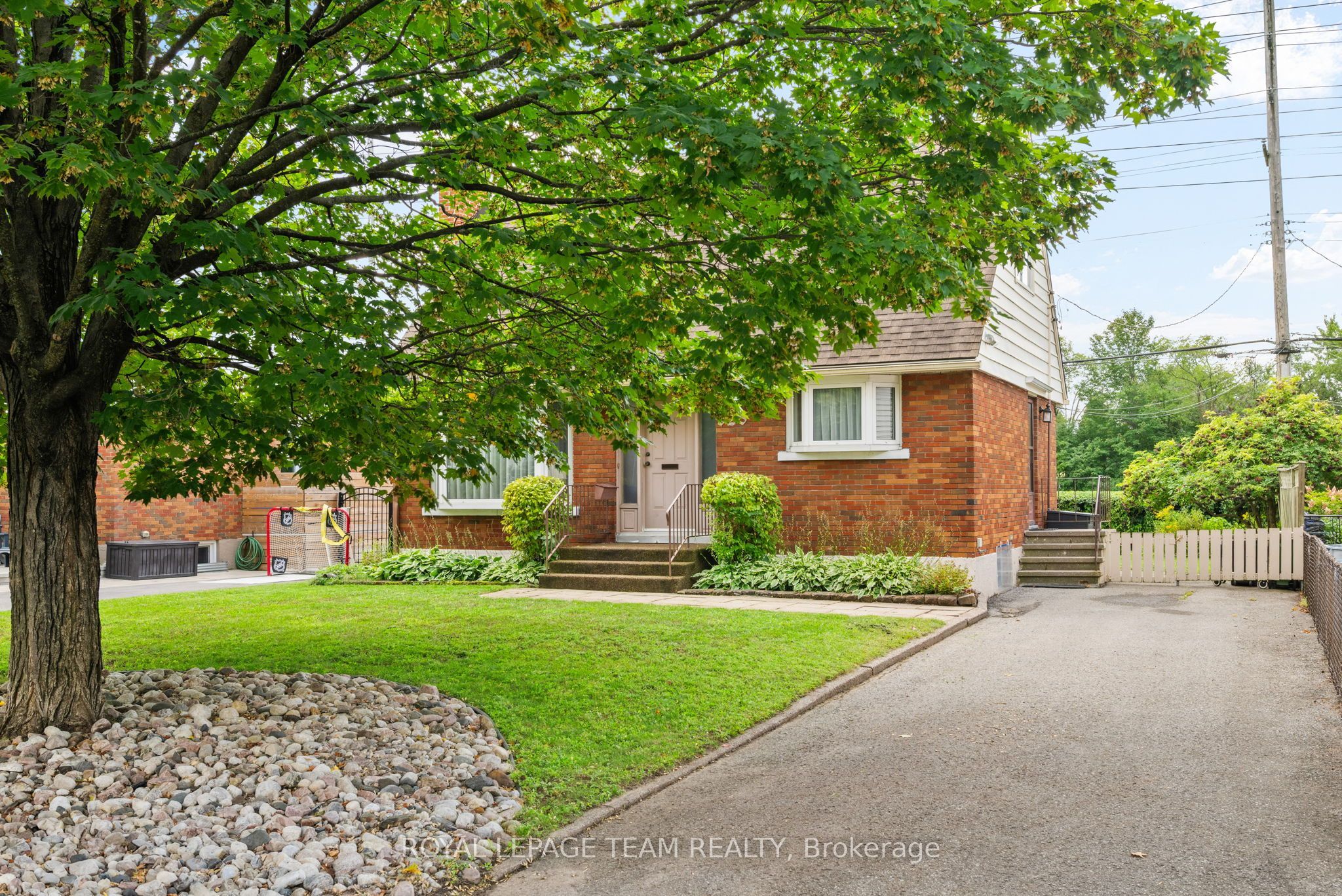 528 Browning Avenue, Alta Vista and Area, ON K1G 0T4 photo 3