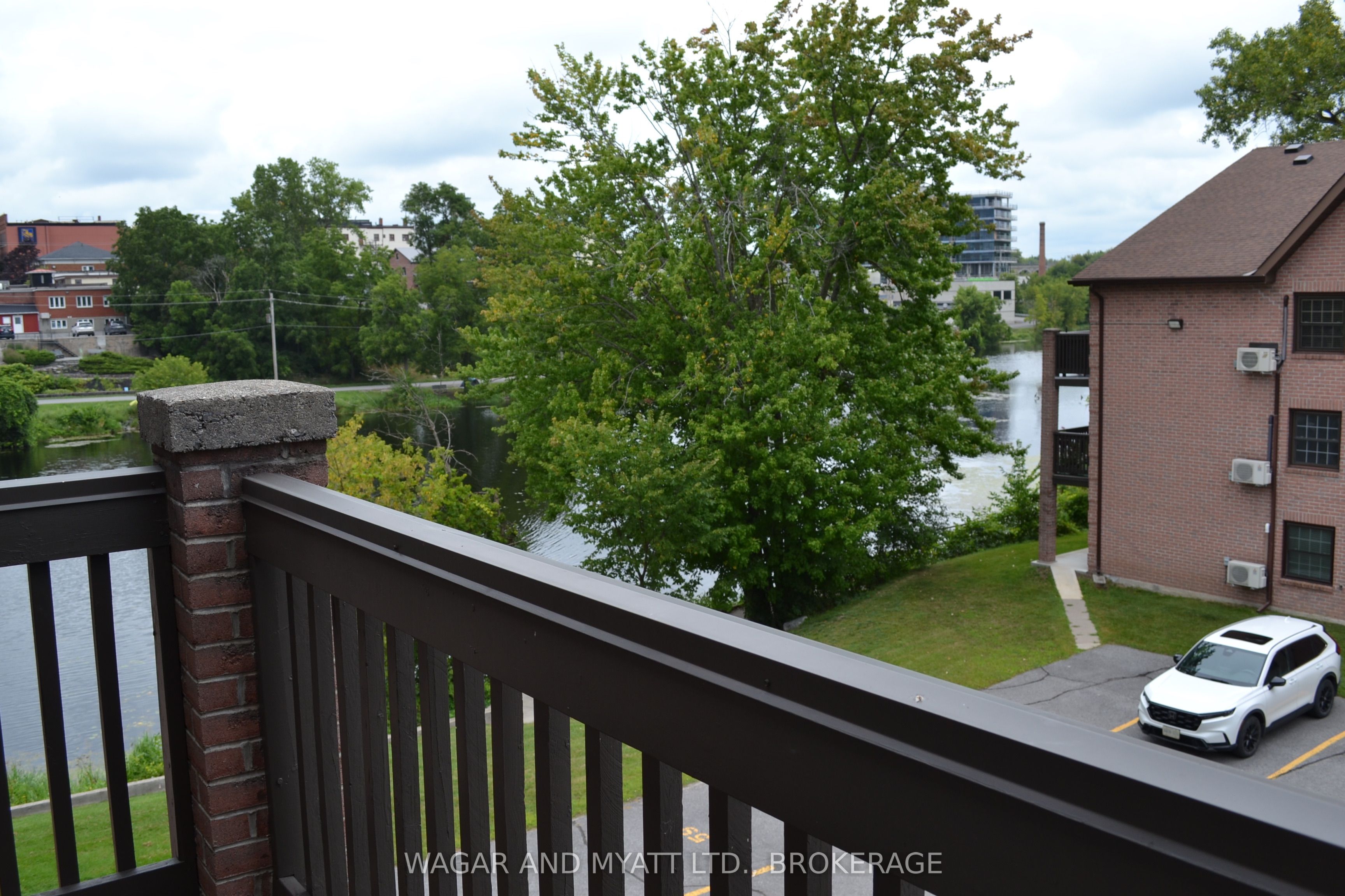 9 Centre Street S 305, Greater Napanee, ON K7R 3X3 photo 5