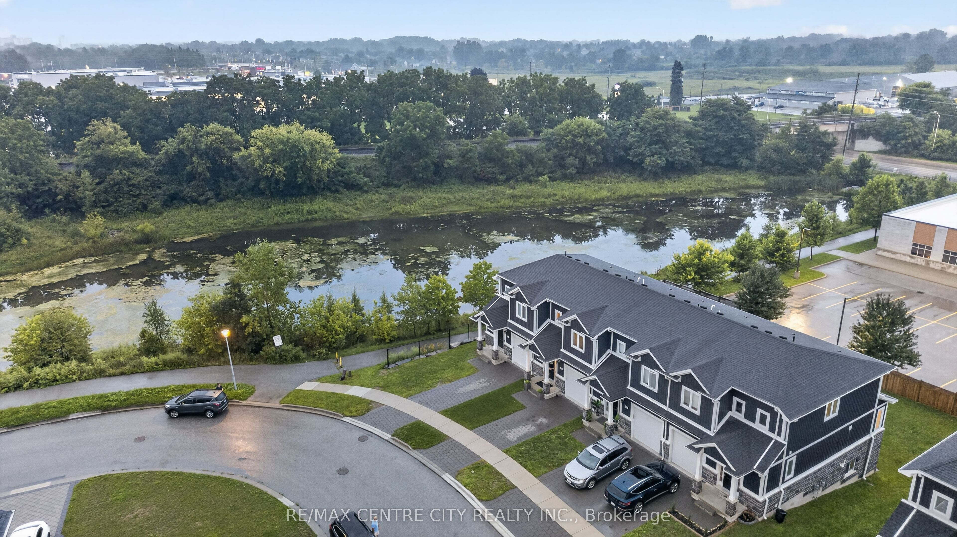 1740 Finley Crescent, London North, ON N6G 0W3 photo 3