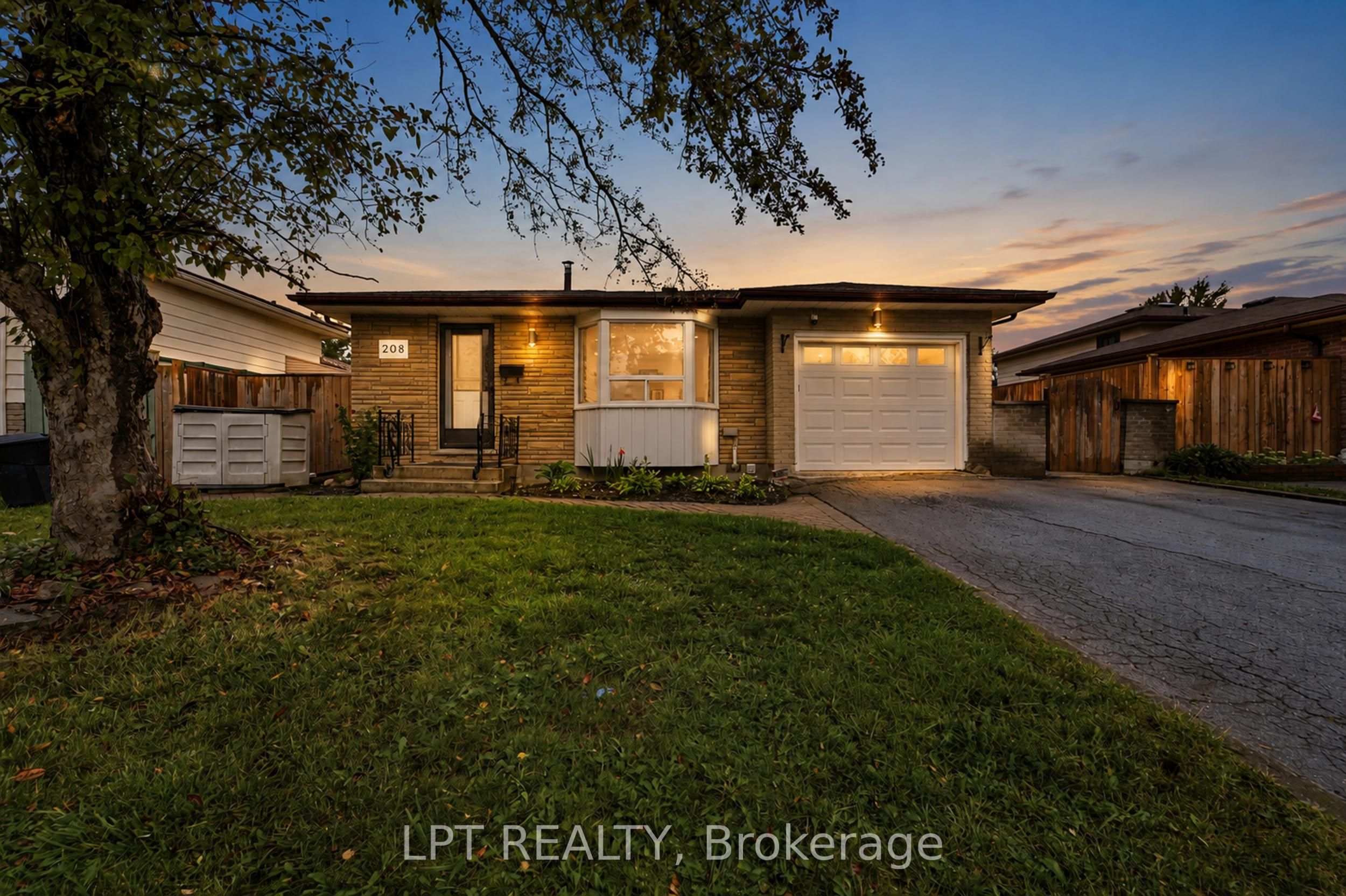 208 Deveron Crescent, London South, ON N5Z 4J3 photo 3