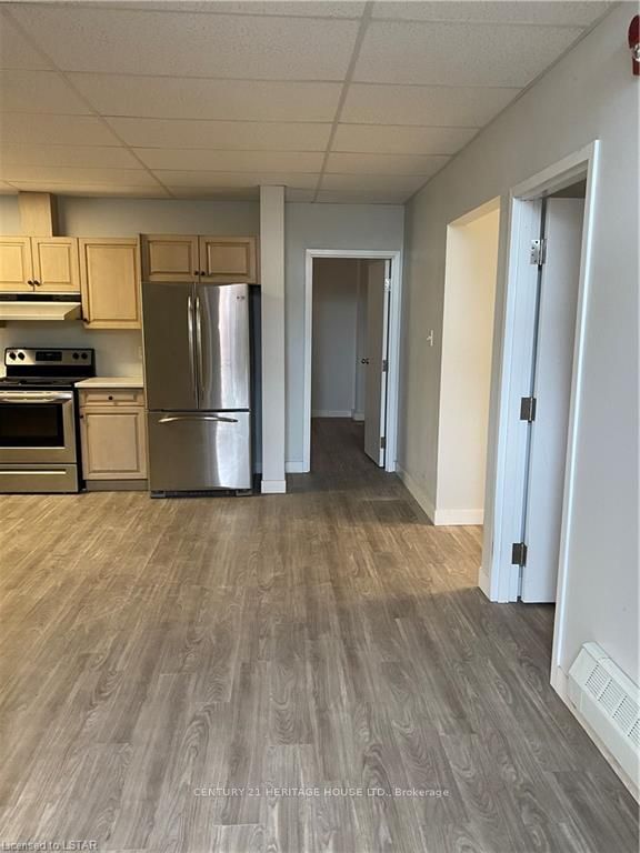 50 SCOTT Street 110, St. Thomas, ON N5P 1K6 photo 4