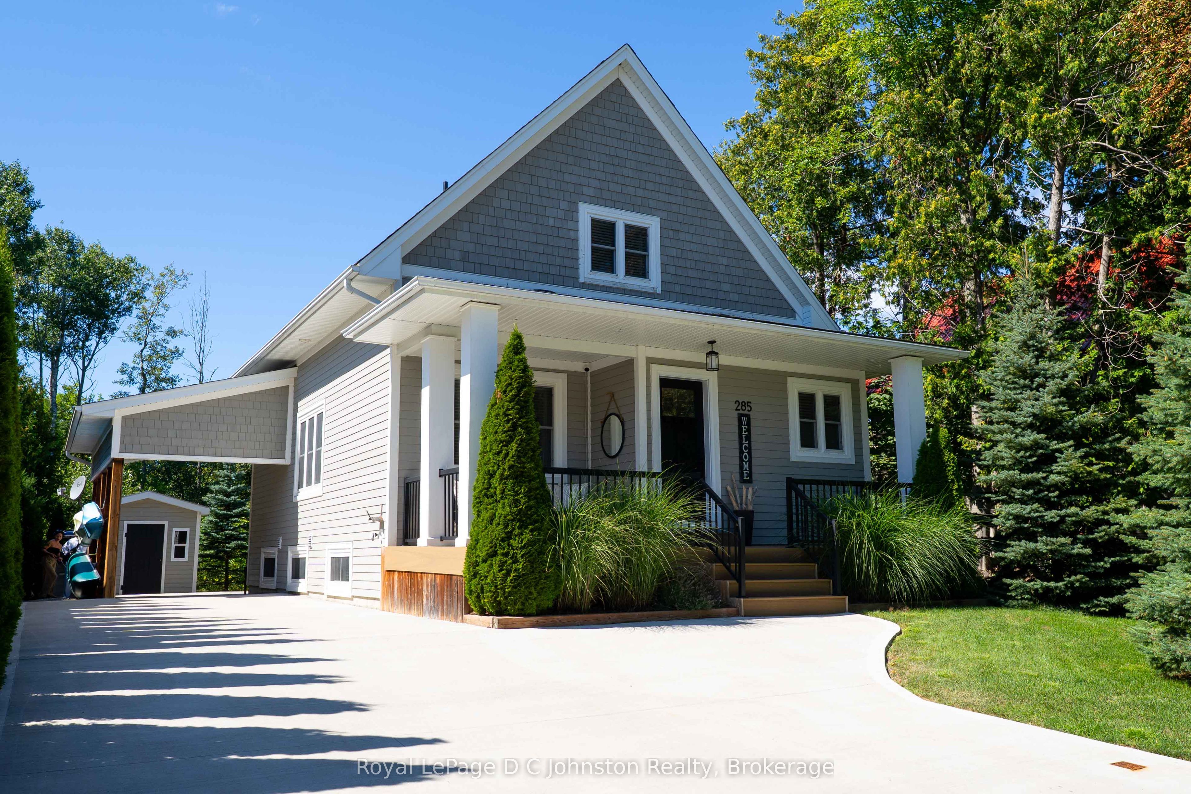 285 Huron Street S, Saugeen Shores, ON N0H 2L0