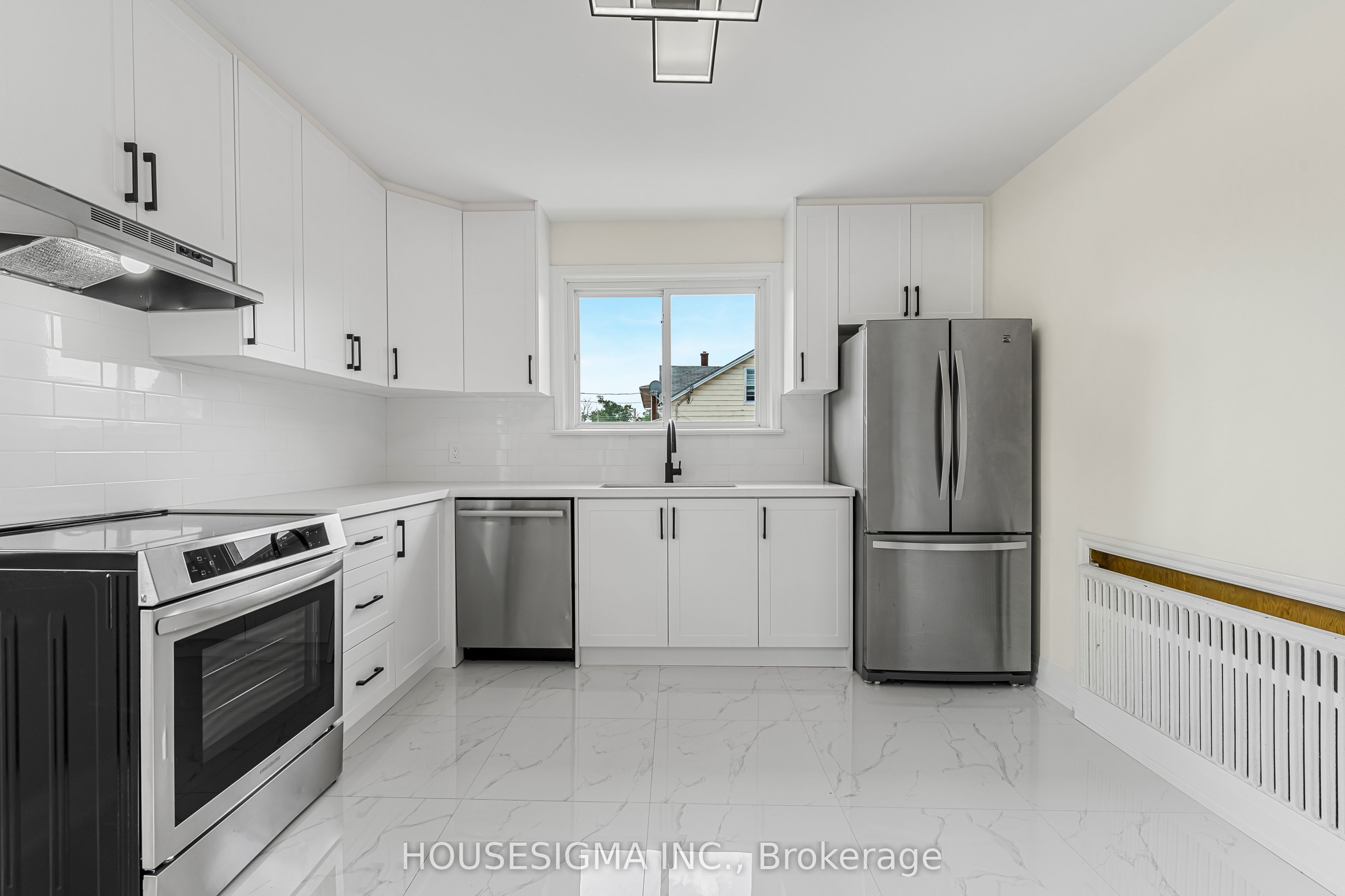 45 Albert Street, Welland, ON L3B 4L1 photo 2