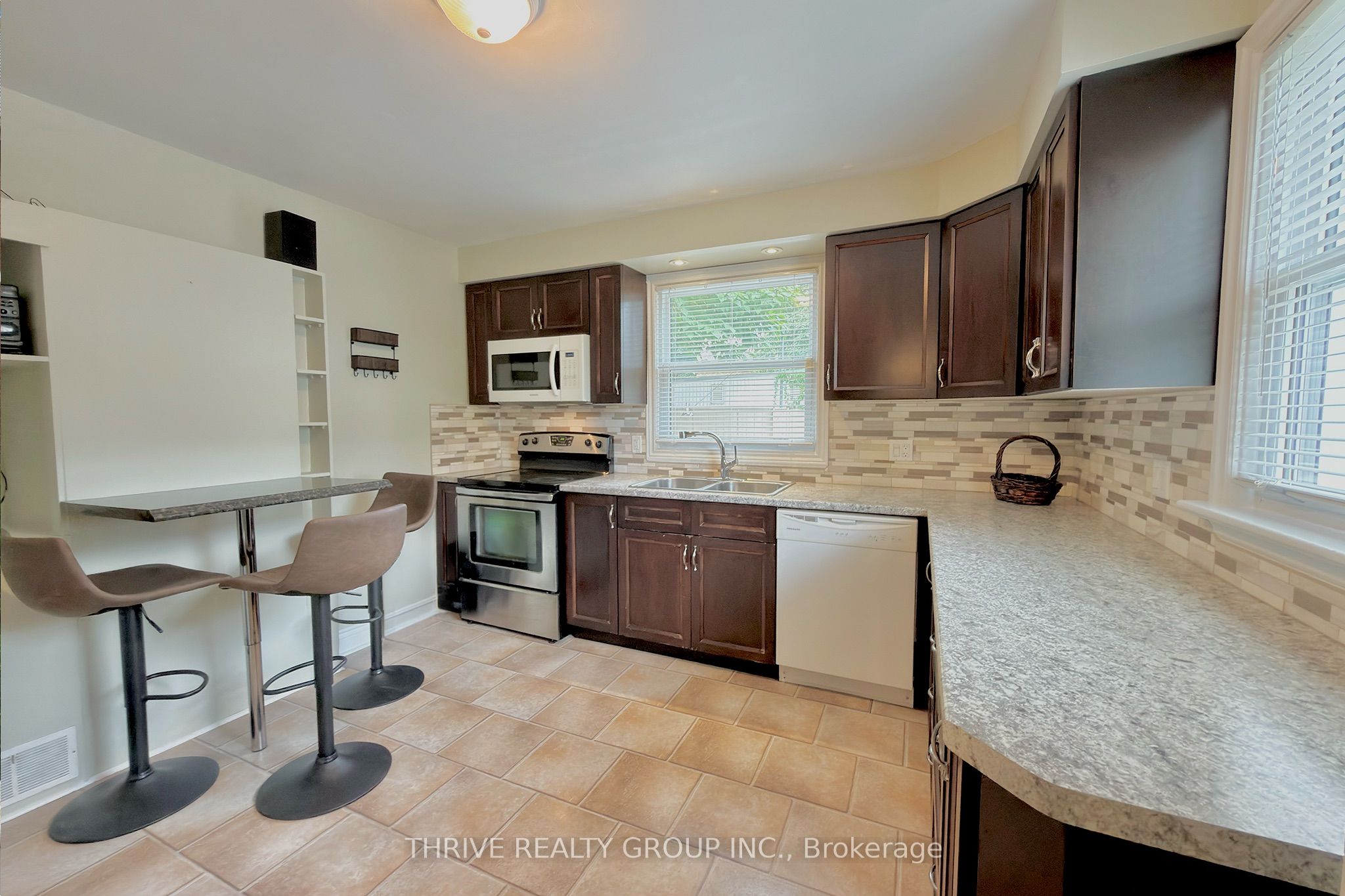538 Quebec Street Upper, London East, ON N5W 3Z1 photo 3