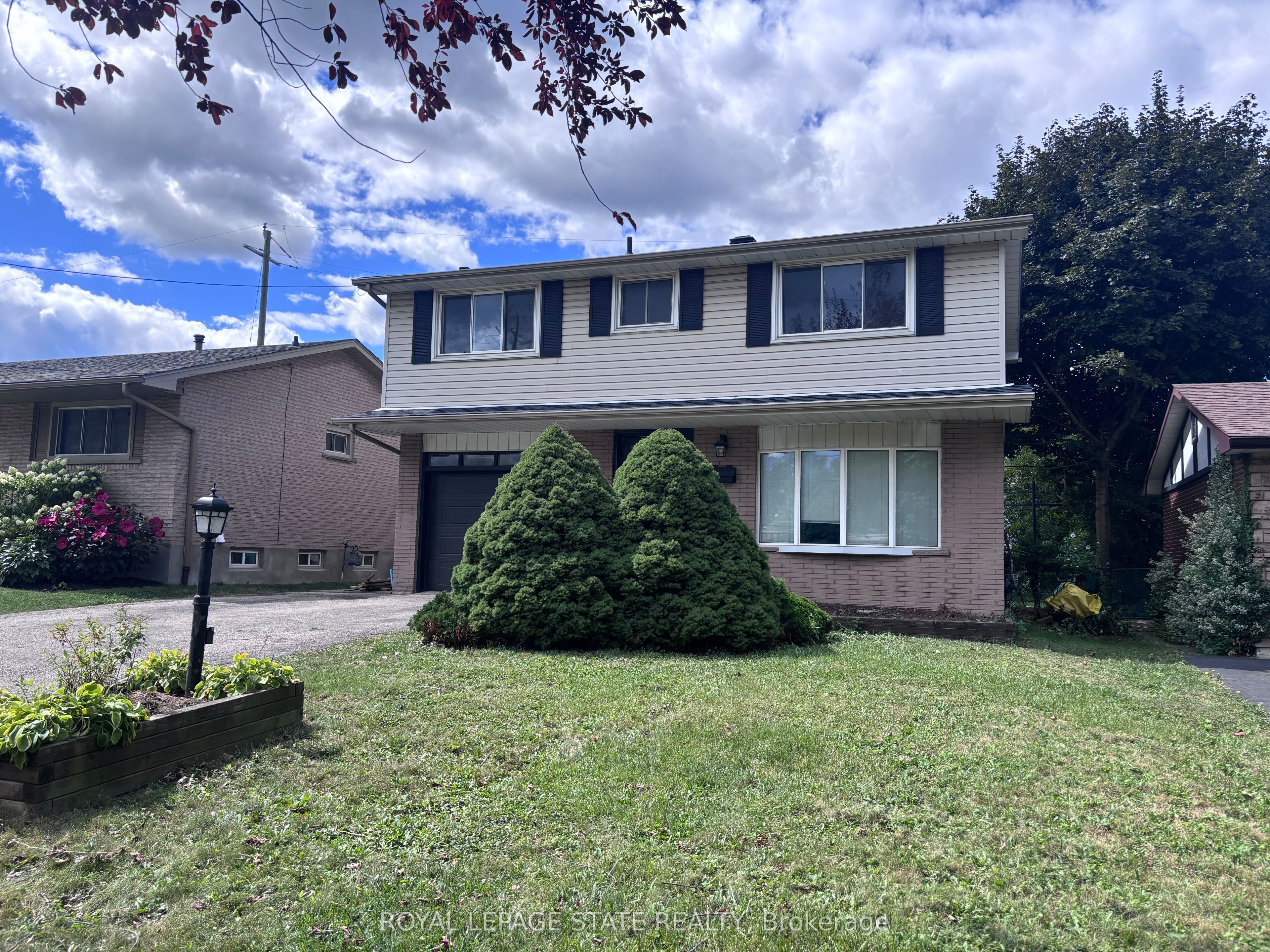 1004 Garth Street, Hamilton, ON L9C 4L6 photo 2