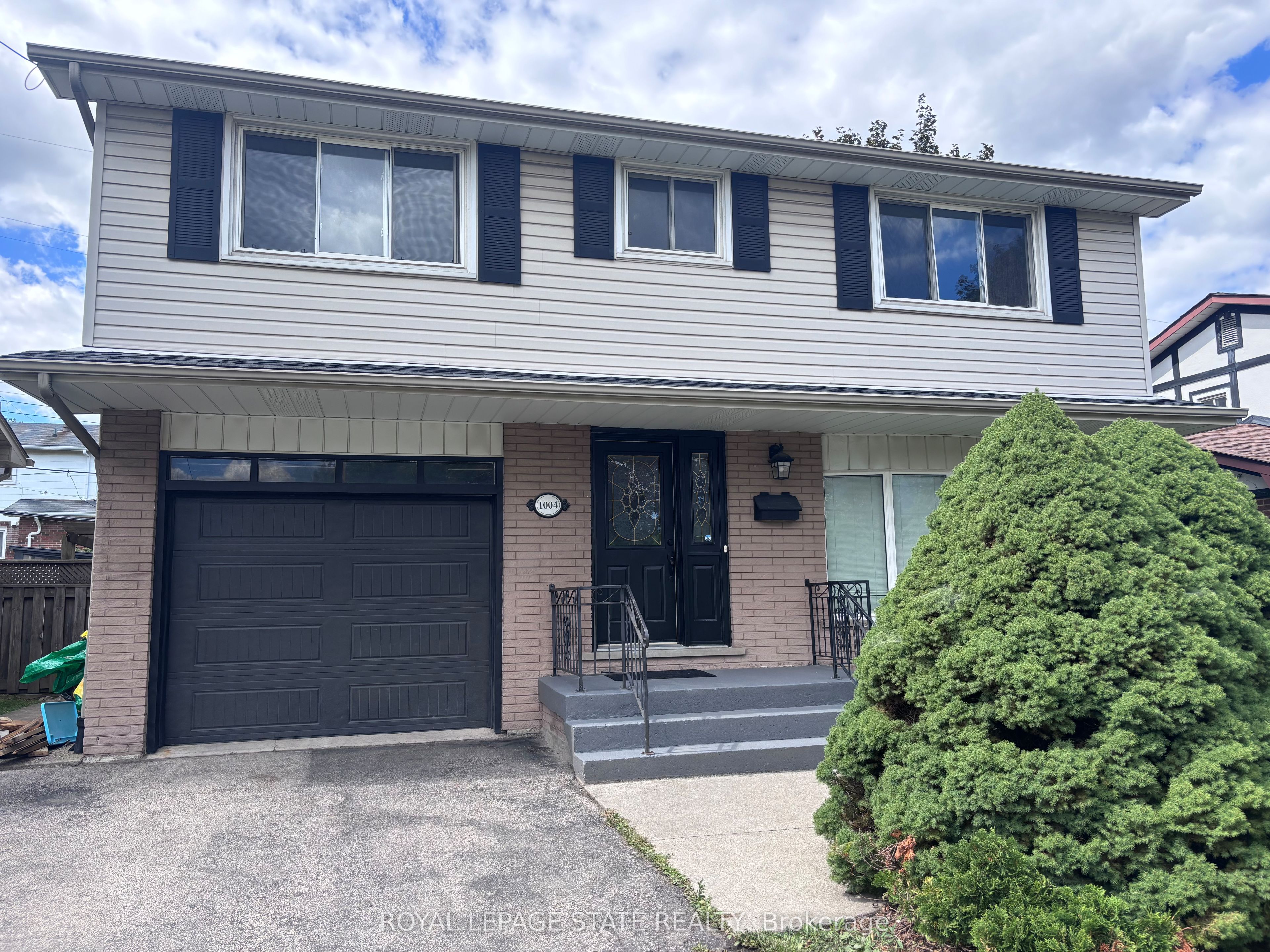 1004 Garth Street, Hamilton, ON L9C 4L6 photo 3