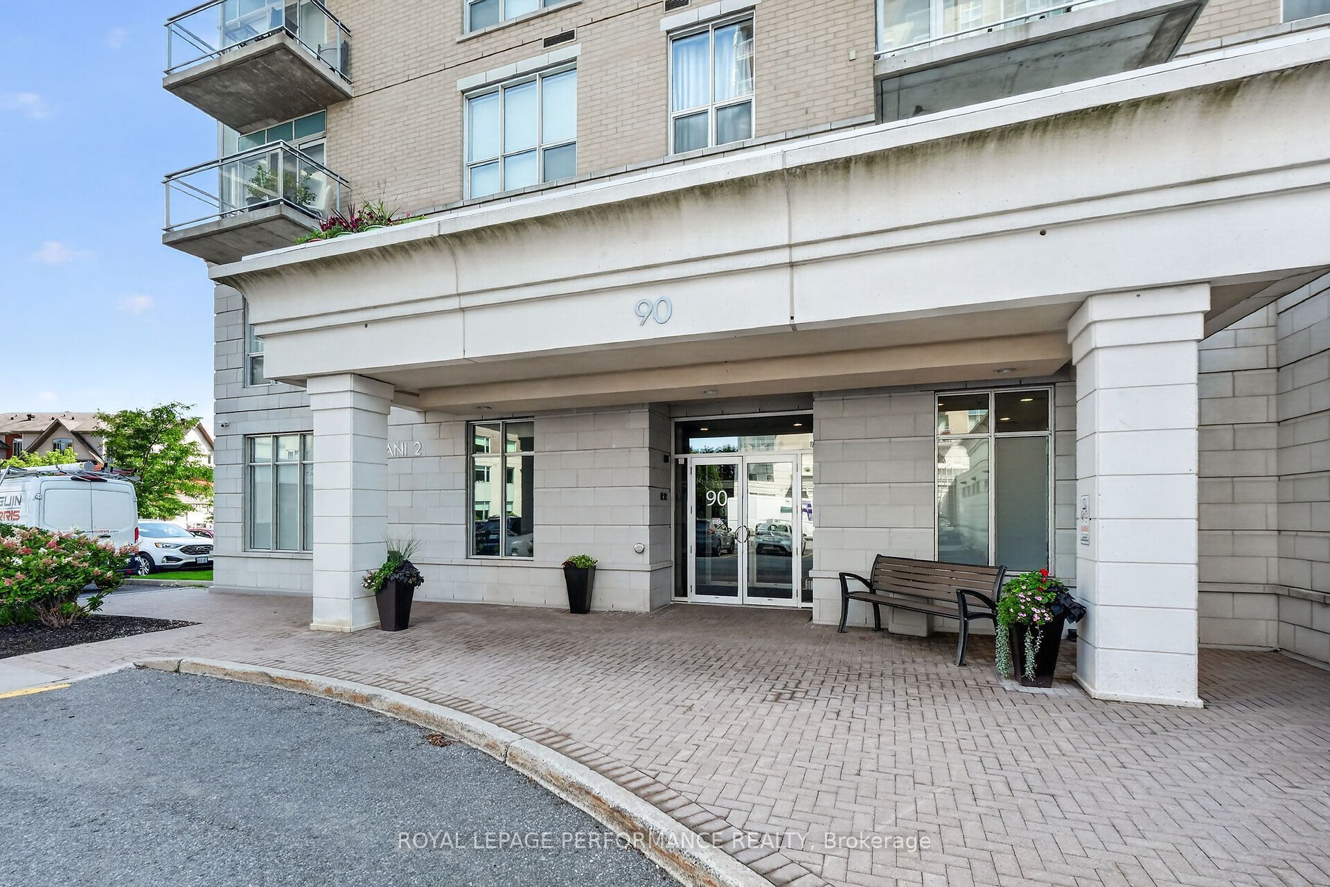 90 Landry Street 1606, Vanier and Kingsview Park, ON K1L 0A9 photo 4