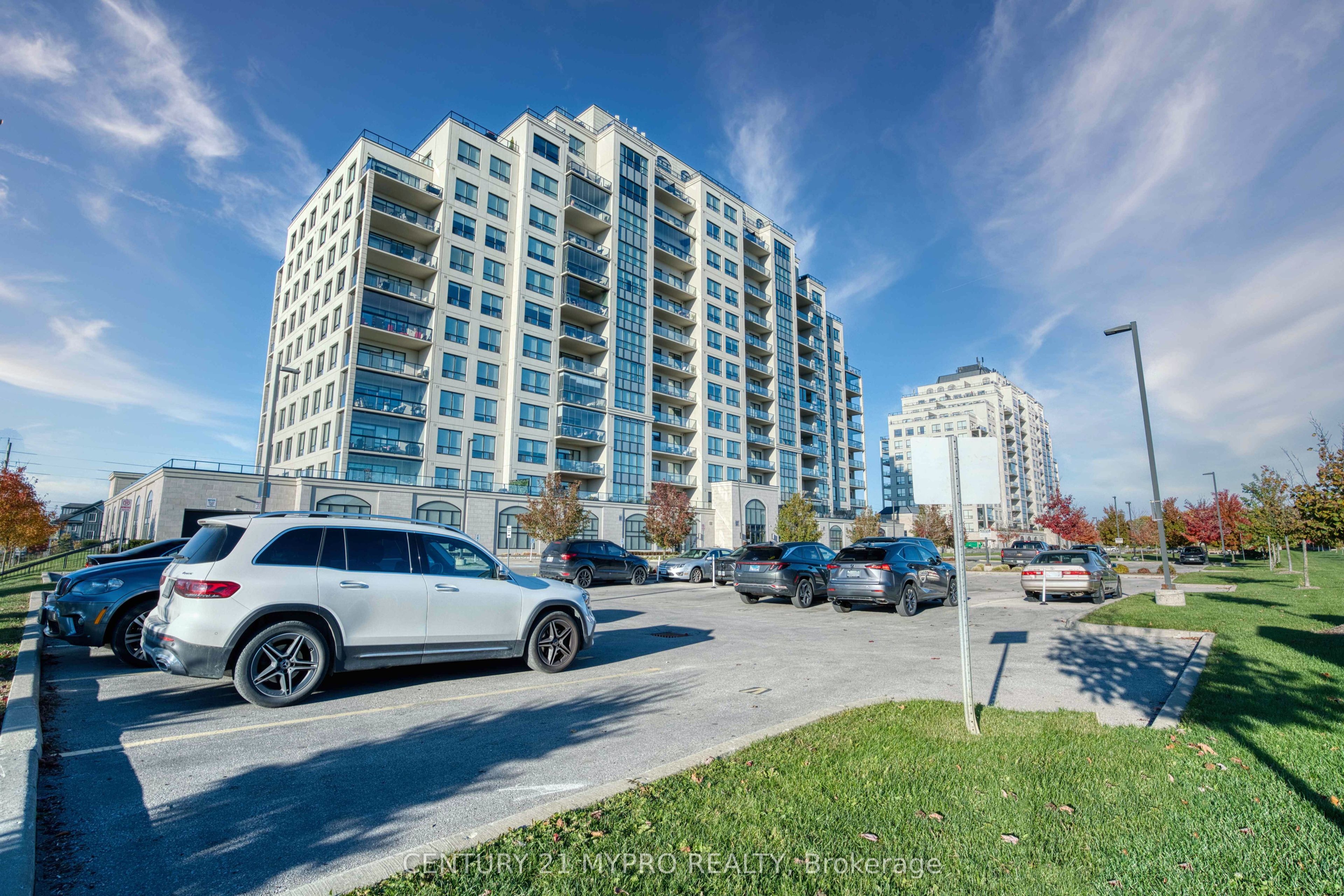 260 Villagewalk Boulevard 412, London North, ON N6G 0W6