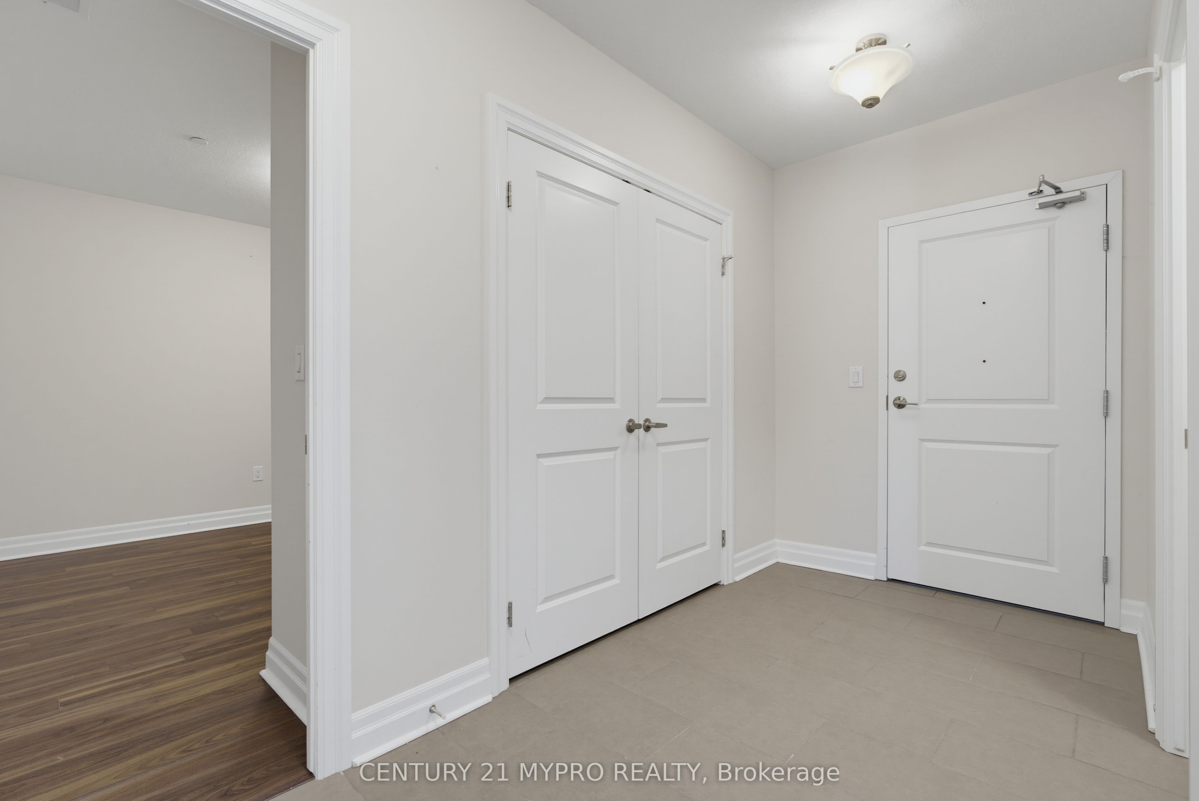 260 Villagewalk Boulevard 412, London North, ON N6G 0W6 photo 5