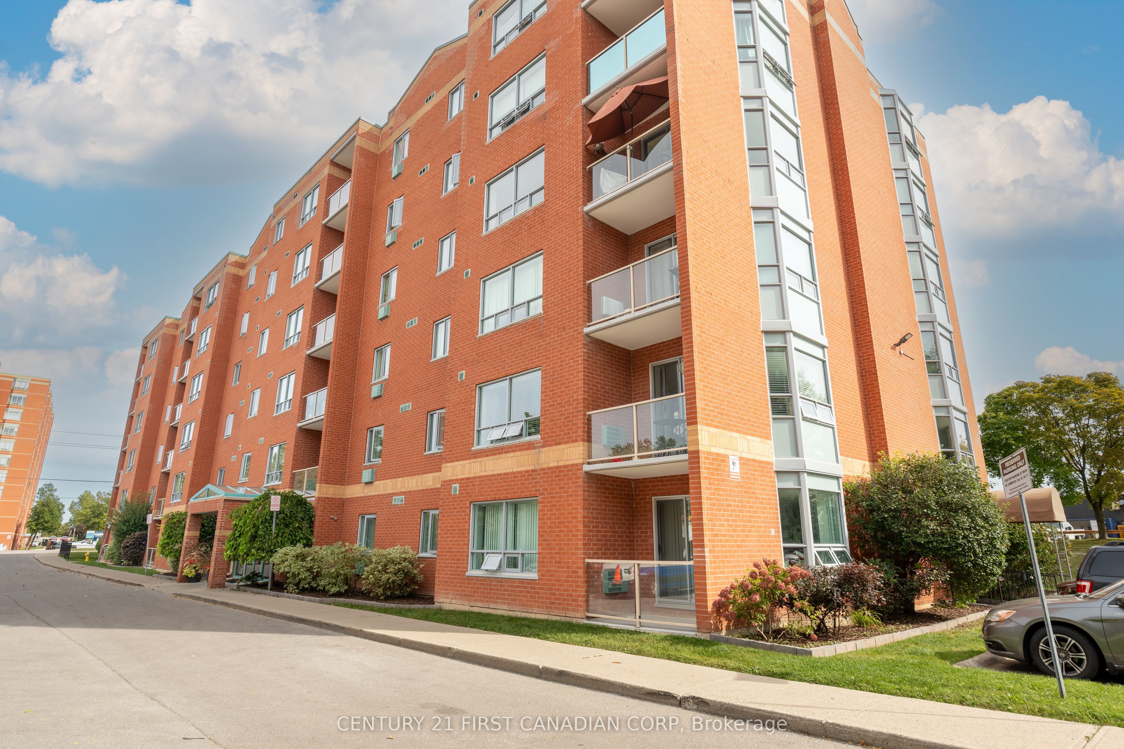 77 Baseline Road W 608, London South, ON N6J 1V5 photo 5