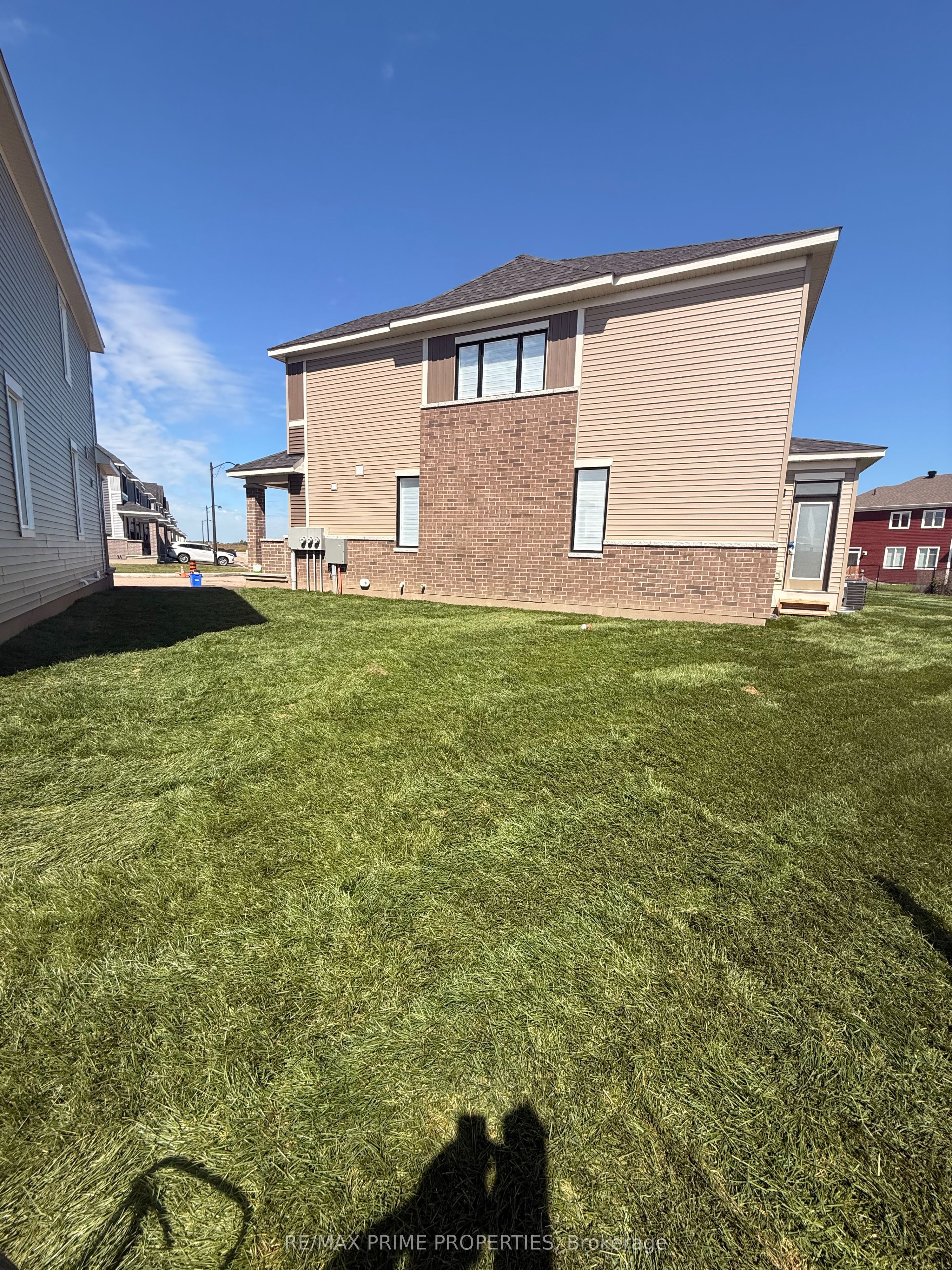 745 Haflinger Row, Stittsville - Munster - Richmond, ON K0A 2Z0 photo 3