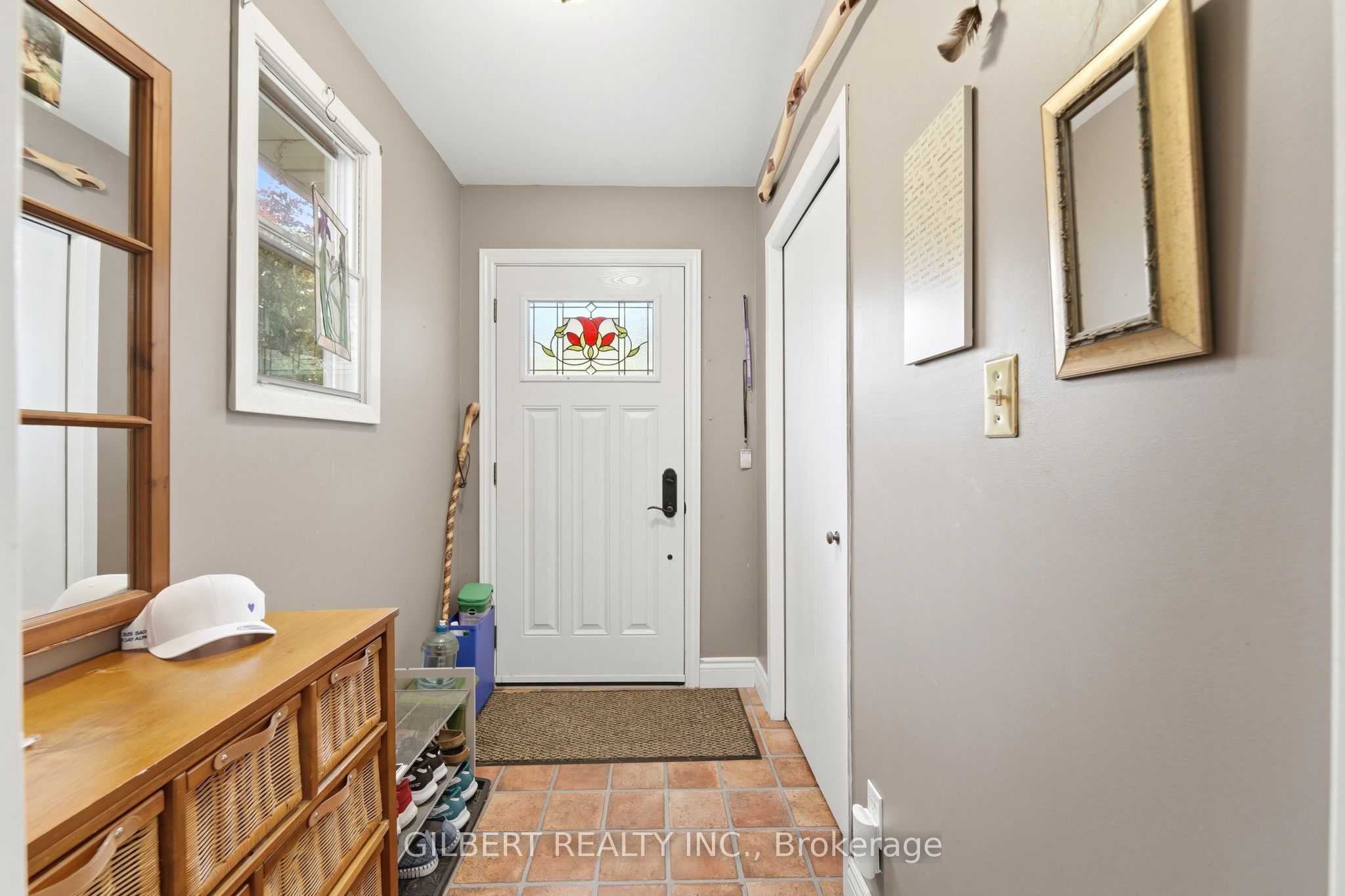 367 Charlton Avenue W, Hamilton, ON L8P 2E6 photo 2