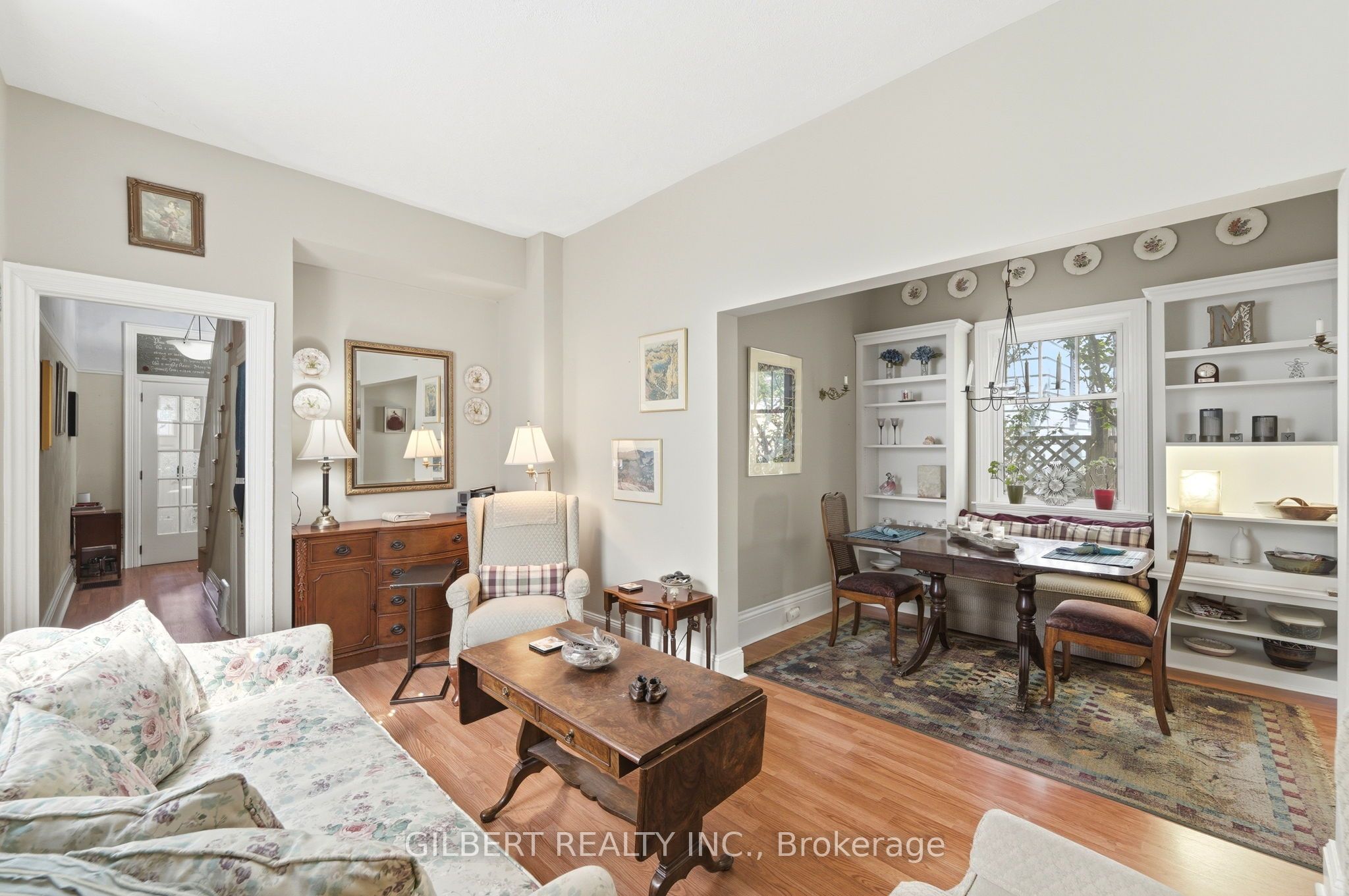 367 Charlton Avenue W, Hamilton, ON L8P 2E6 photo 4