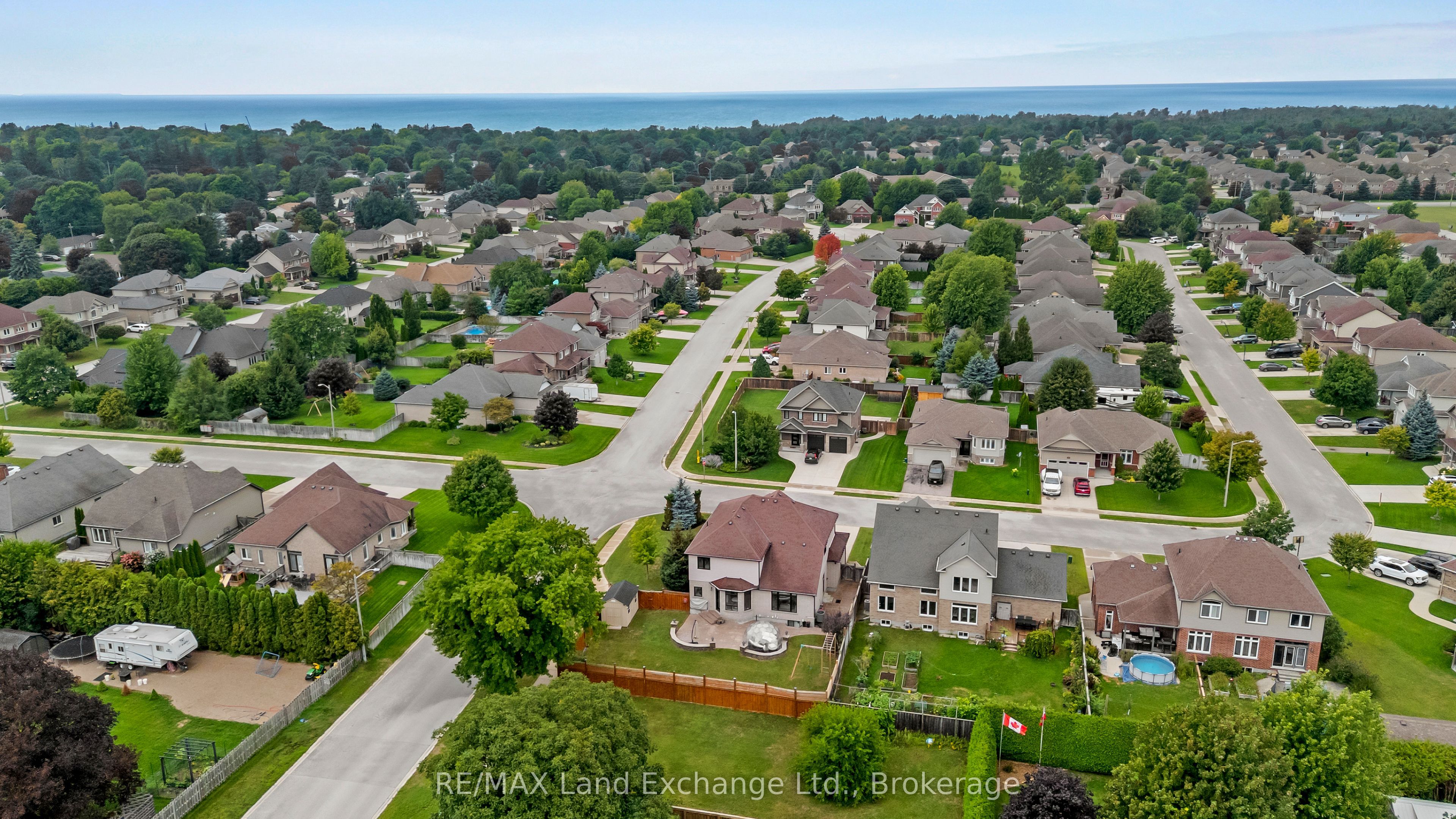 849 Sumpton Street, Saugeen Shores, ON N0H 2C2 photo 4