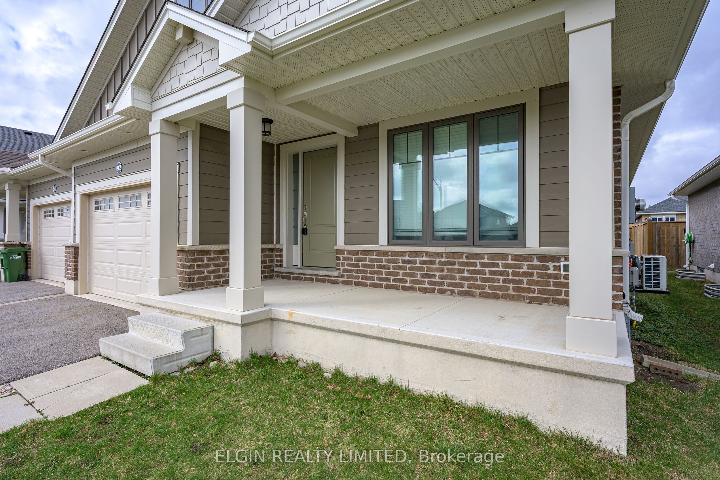 92 Renaissance Drive, St. Thomas, ON N5R 0K1 photo 2