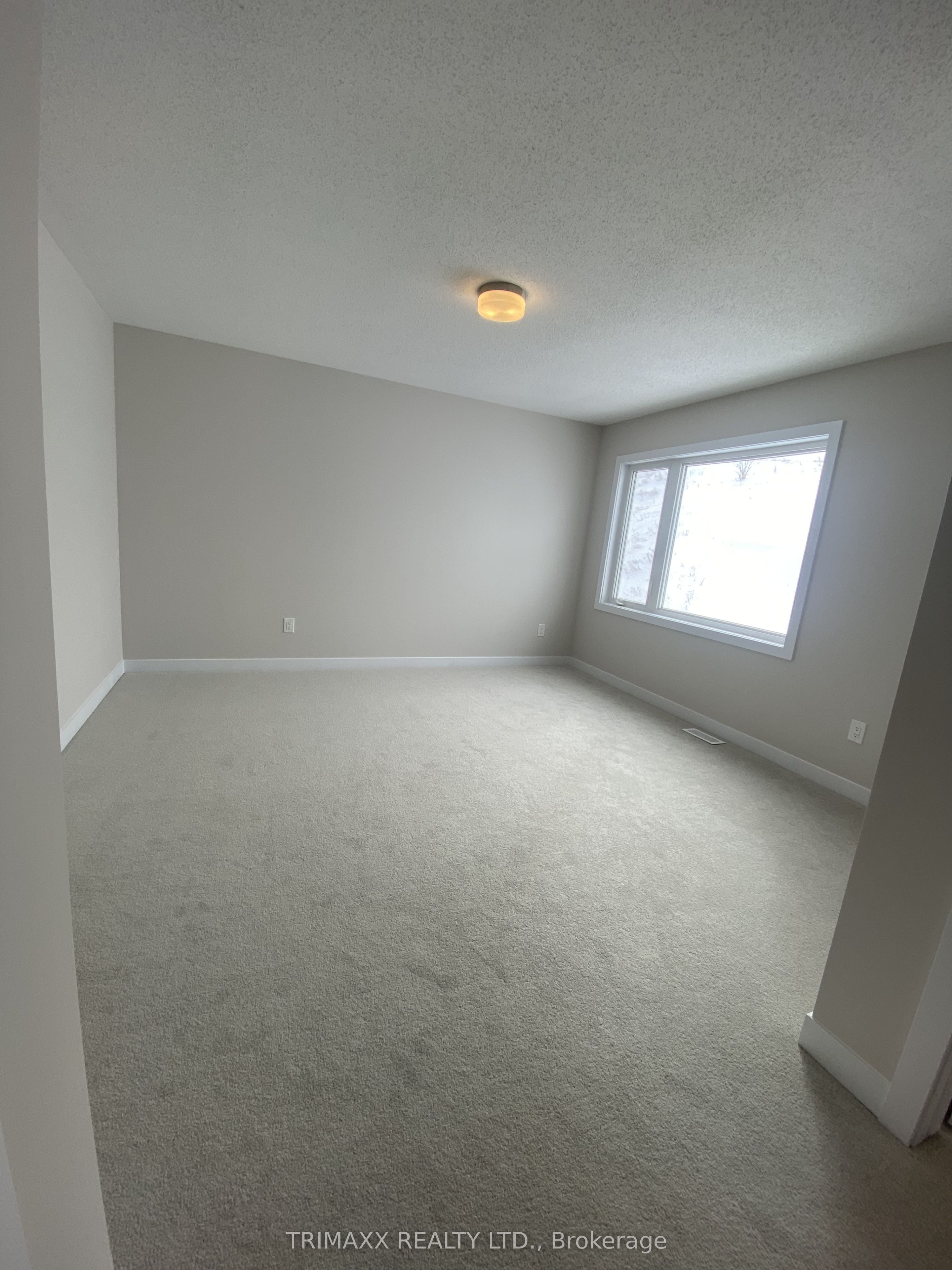 690 Expansion Road, Barrhaven, ON K2J 7G4 photo 2