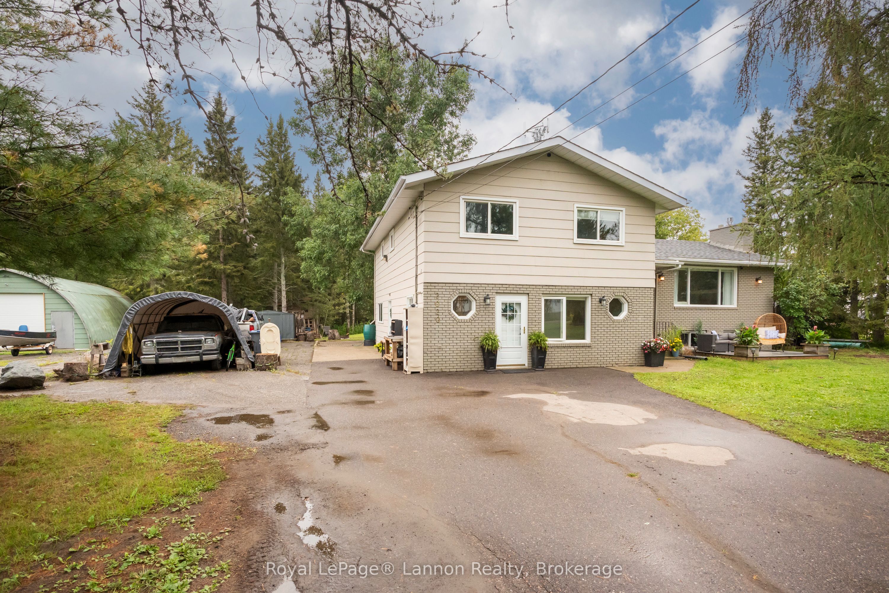 2020 Mountain Road, Thunder Bay, ON P7J 1C8 photo 2