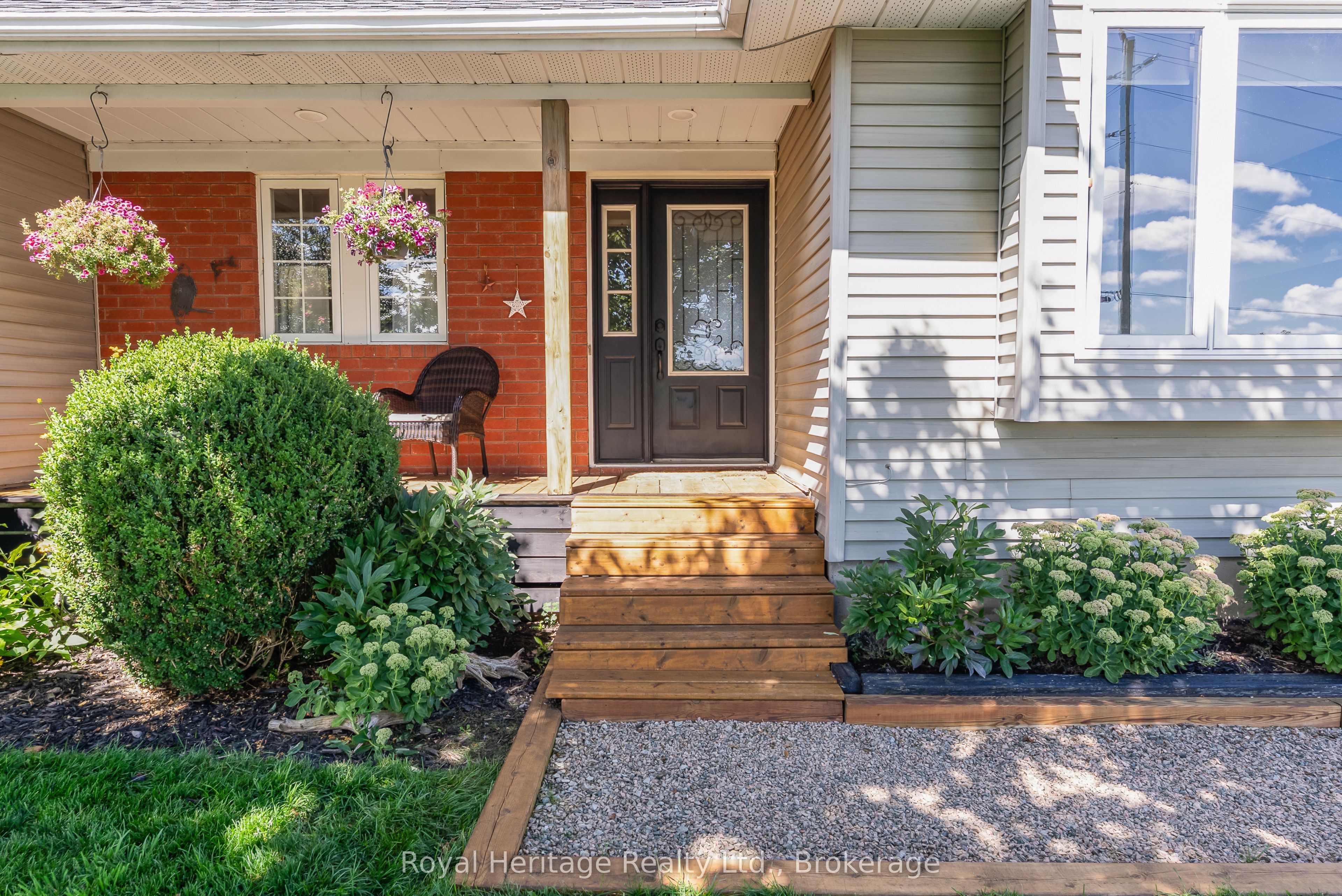 87 Weldon Road, Kawartha Lakes, ON K9V 4R6 photo 2