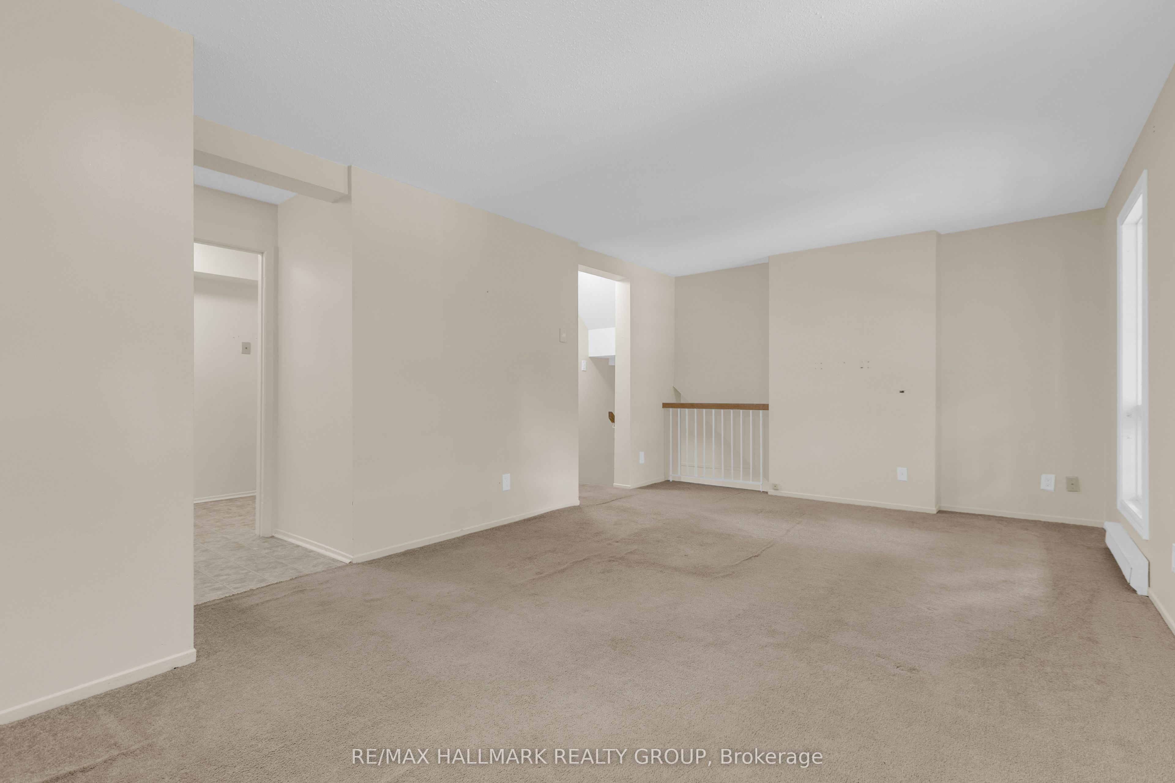 702 Tanguay Court 29, Kanata, ON K2L 3X2 photo 4