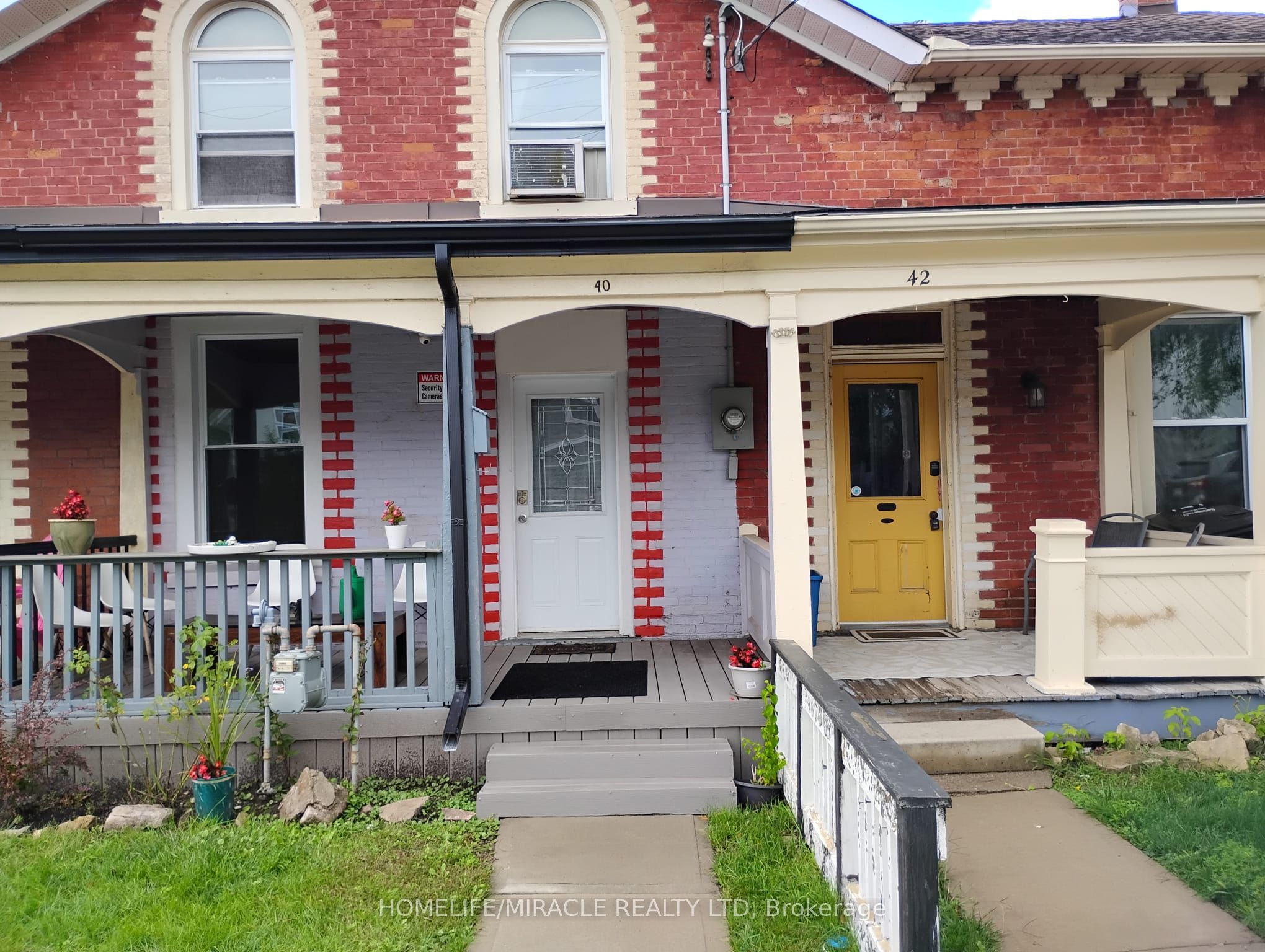40 Parkhill Road, Cambridge, ON N1R 1P4 photo 2