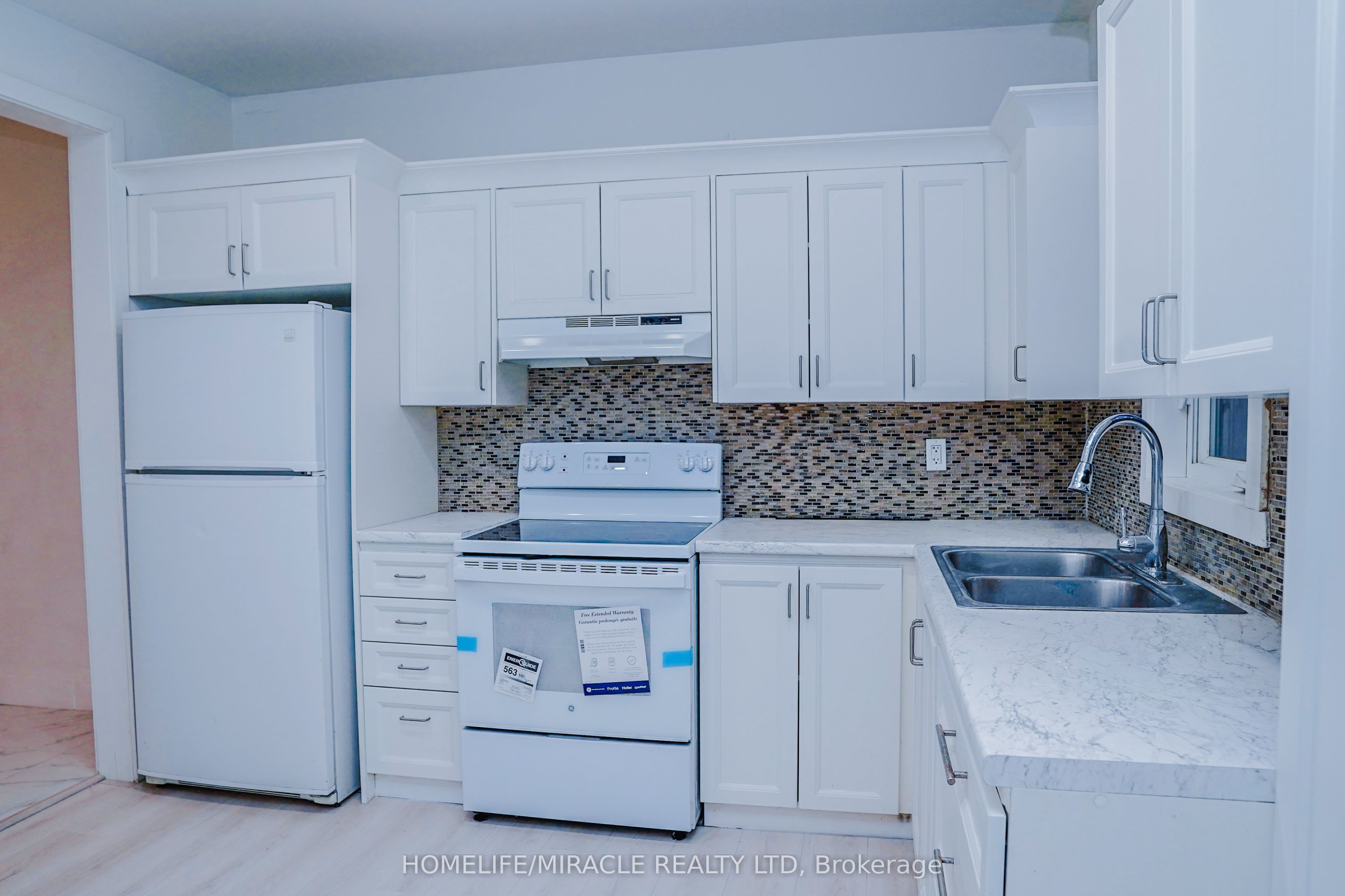 40 Parkhill Road, Cambridge, ON N1R 1P4 photo 3