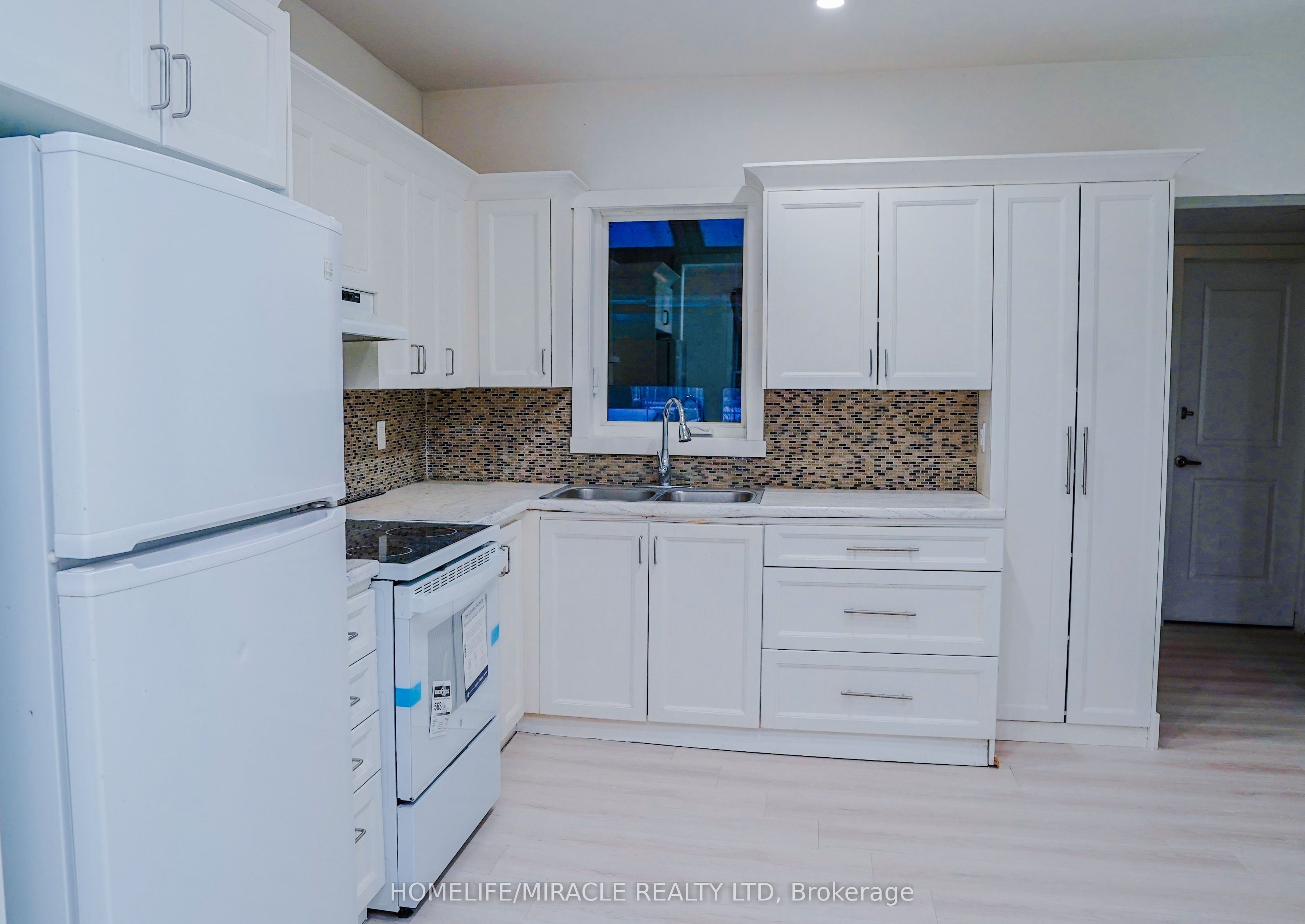 40 Parkhill Road, Cambridge, ON N1R 1P4 photo 4