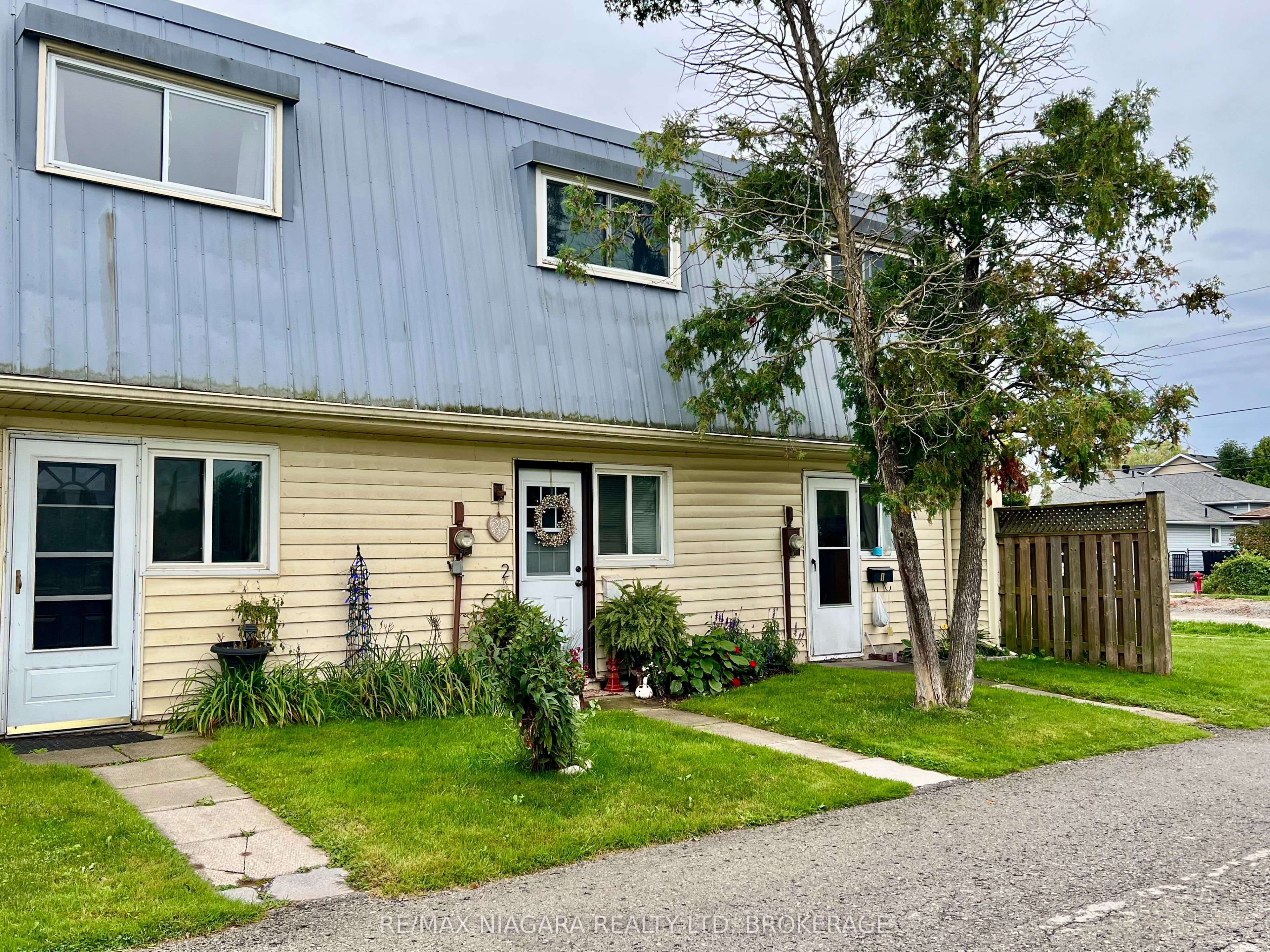 8646 Willoughby Drive 2, Niagara Falls, ON L2G 6X7 photo 5