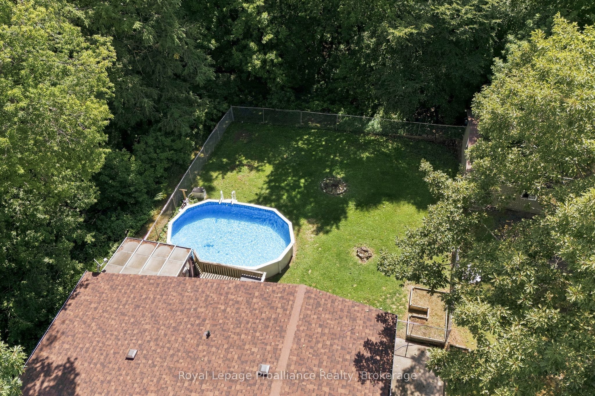 17537 Telephone Road, Quinte West, ON K8V 5P4 photo 4