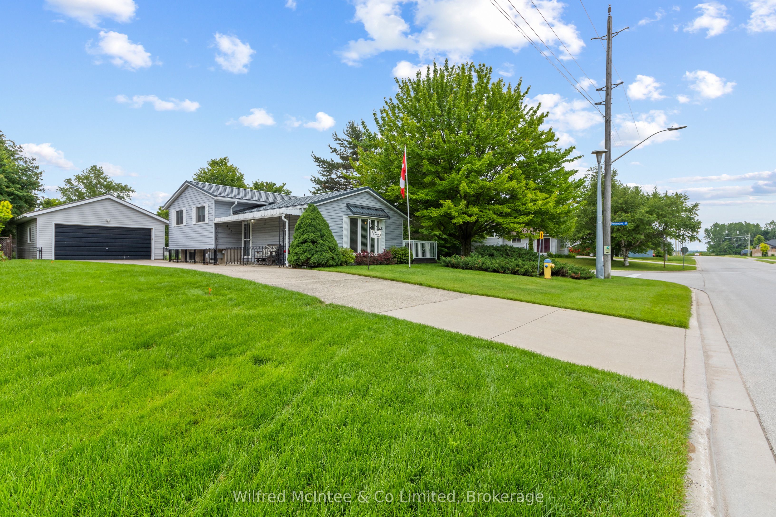 455 Bruce Street, Saugeen Shores, ON N0H 2C1