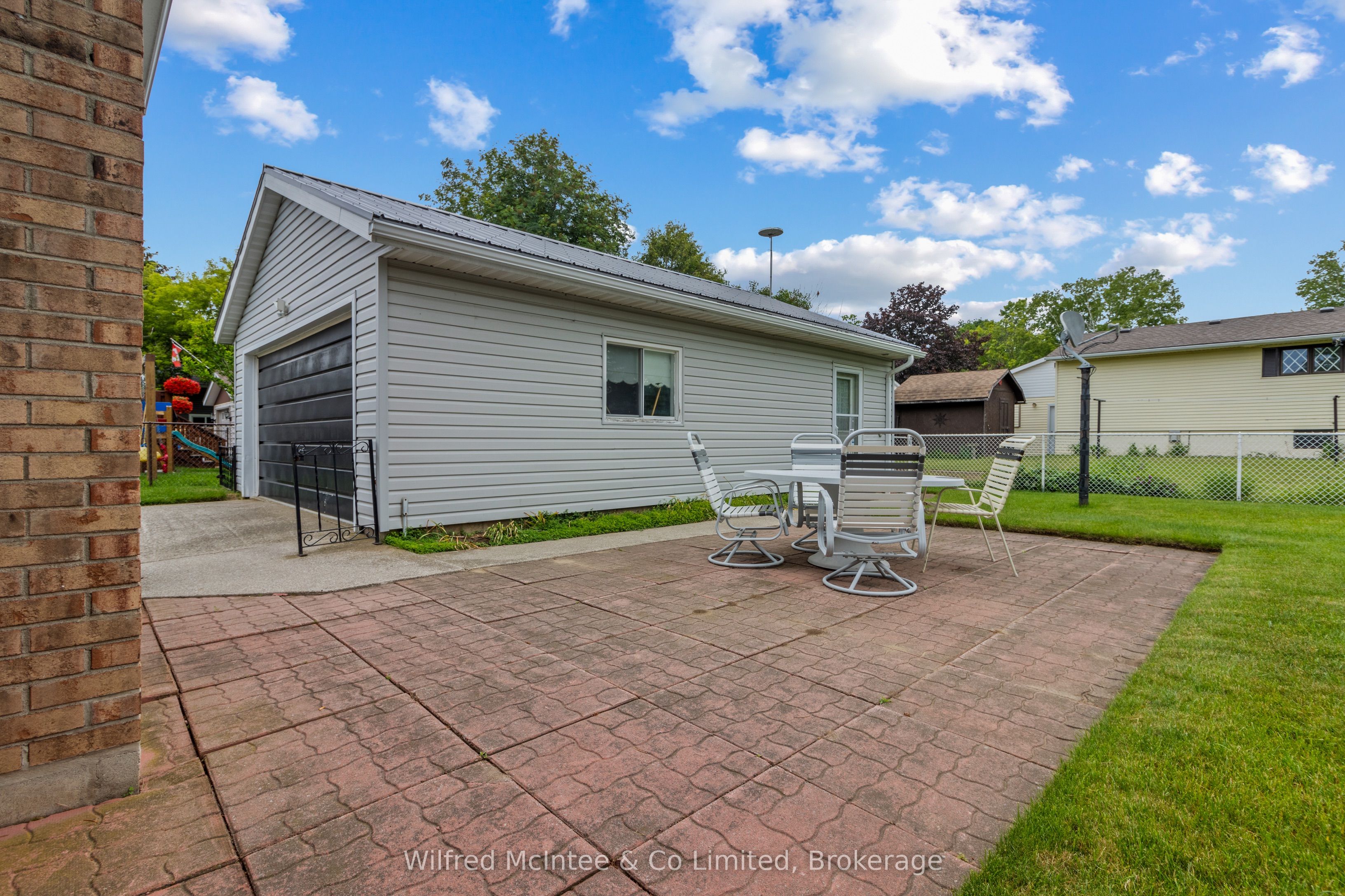 455 Bruce Street, Saugeen Shores, ON N0H 2C1 photo 5