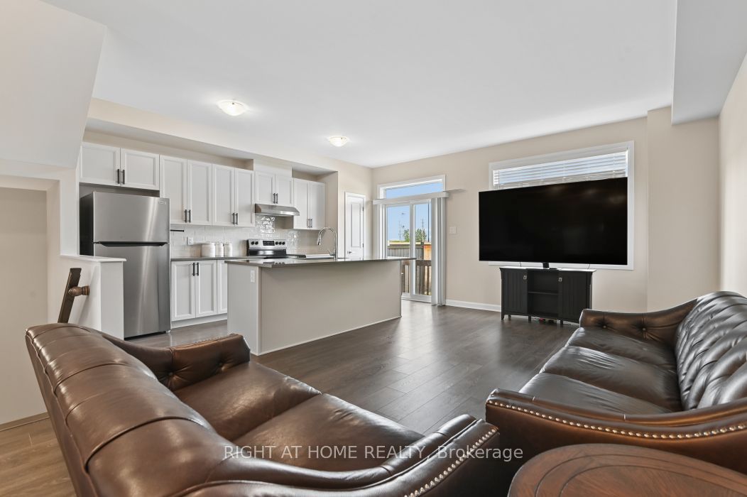 576 Prominence Way, Orleans - Cumberland and Area, ON K4A 5K8 photo 5
