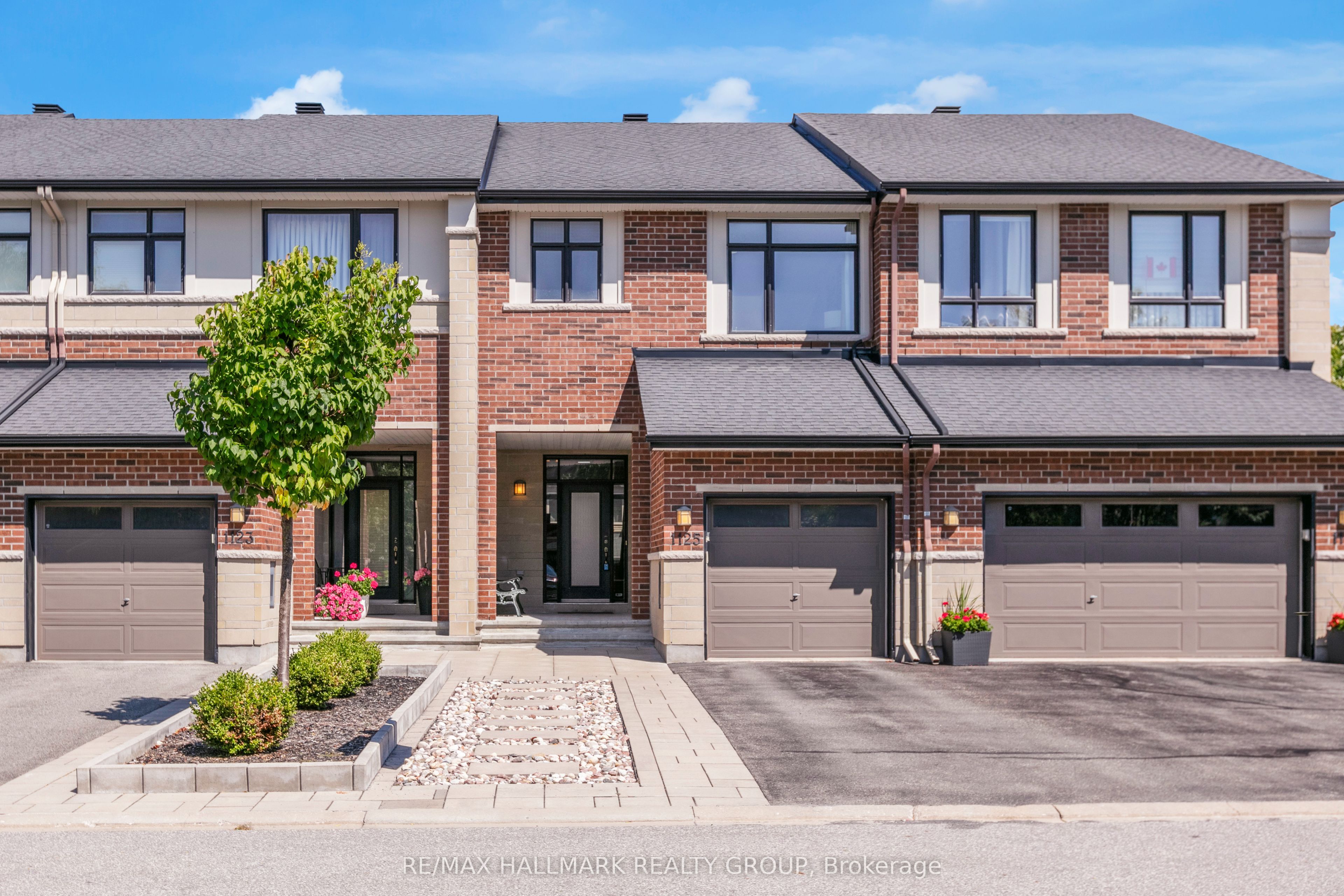1125 Tischart Crescent, Kanata, ON K2T 0G4