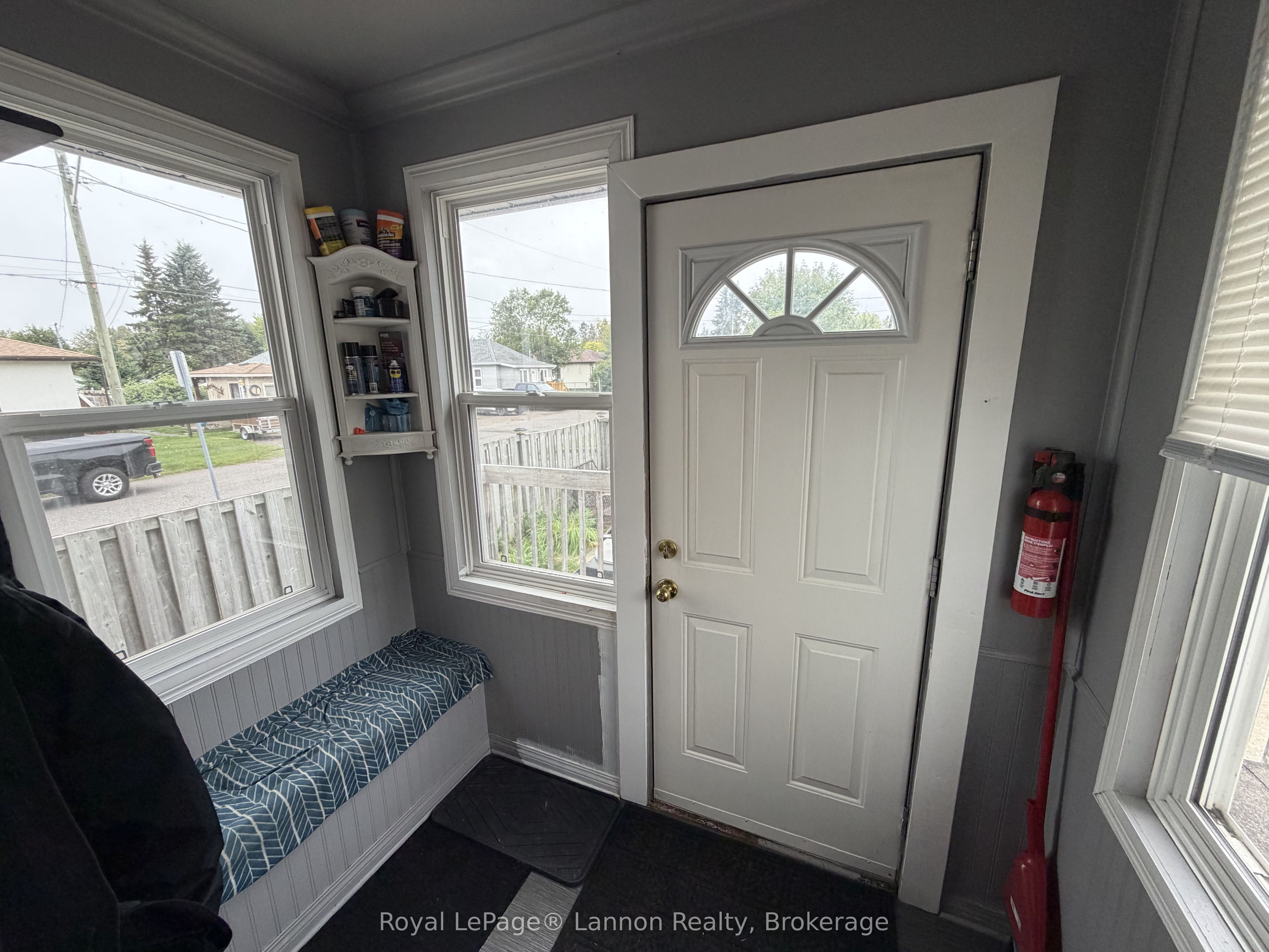 279 Dewe Avenue, Thunder Bay, ON P7A 2E7 photo 4