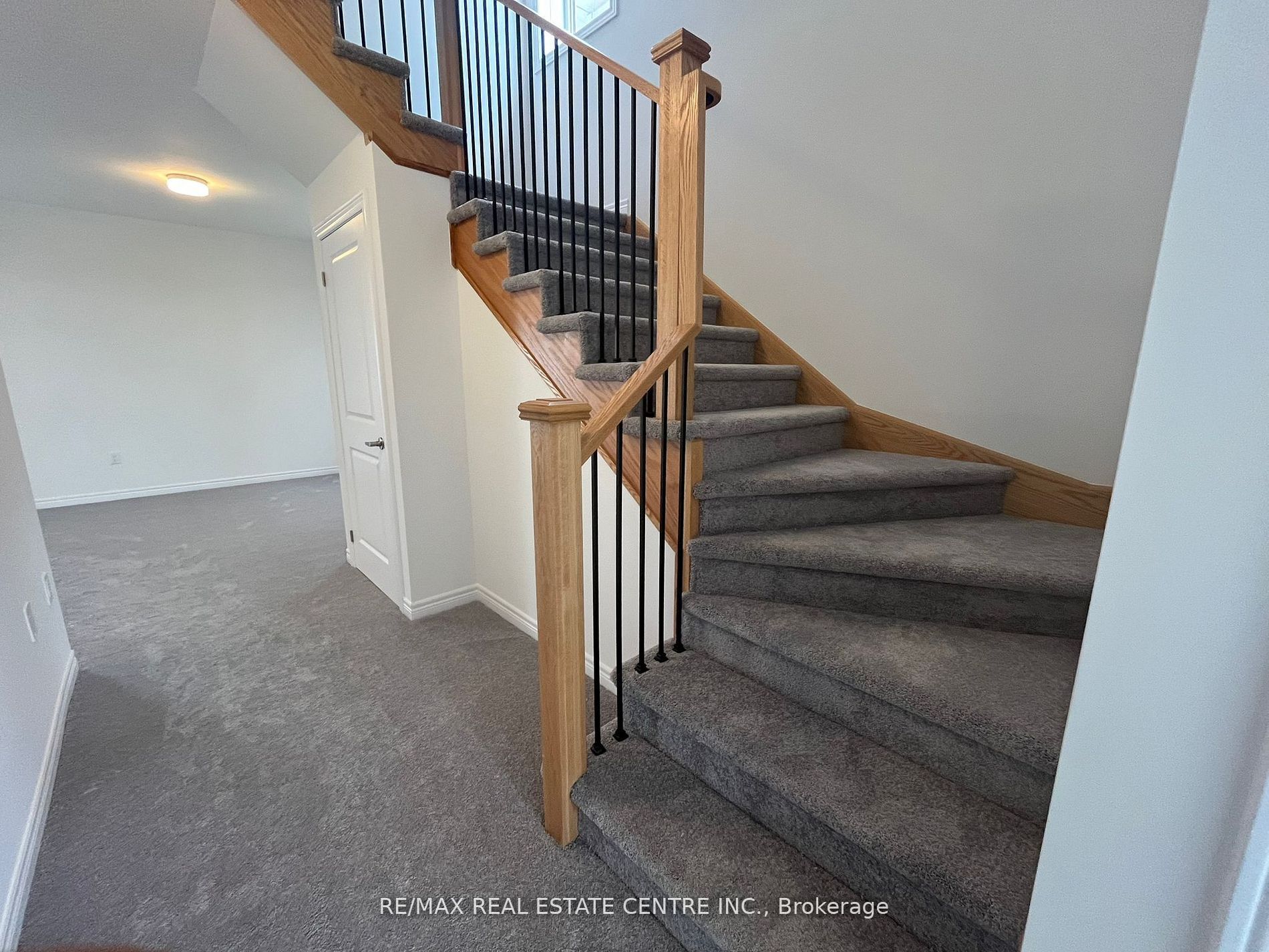 287 Rea Drive, Centre Wellington, ON N1M 0K1 photo 5