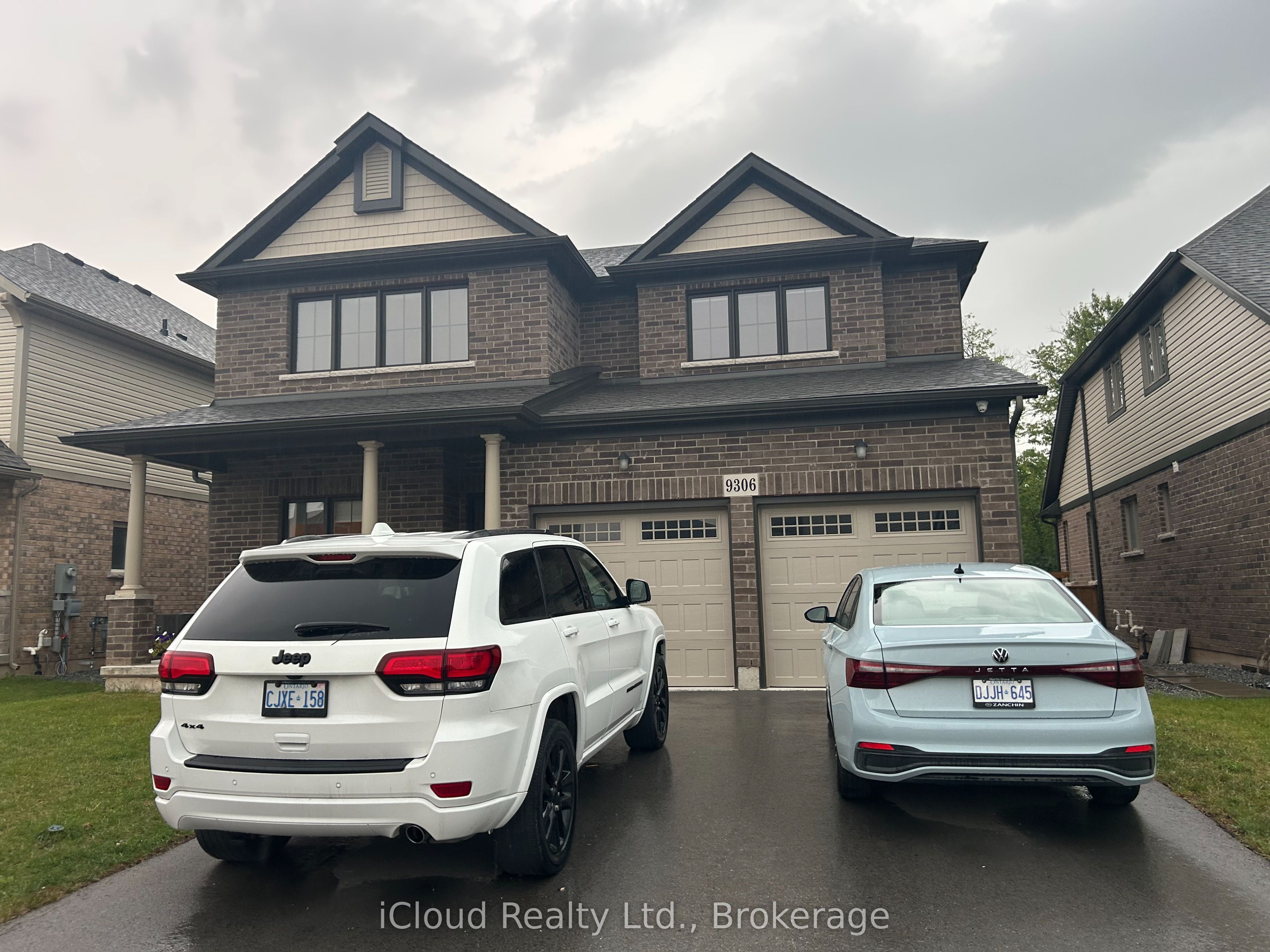 9306 White Oak Avenue Upper, Niagara Falls, ON L2G 0E9